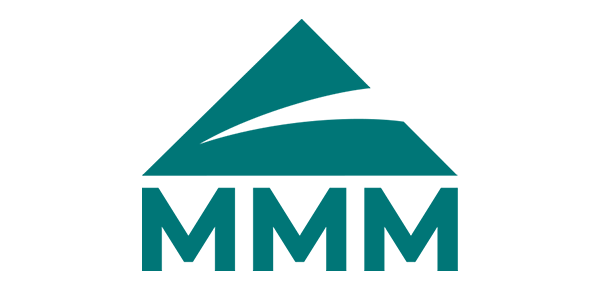 Logo con triángulo y la letra 'MMM' debajo en color azul o verde azulado.