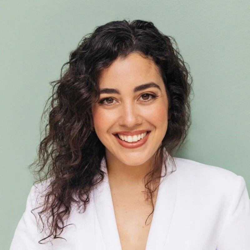 Headshot of Carolina Fernandez