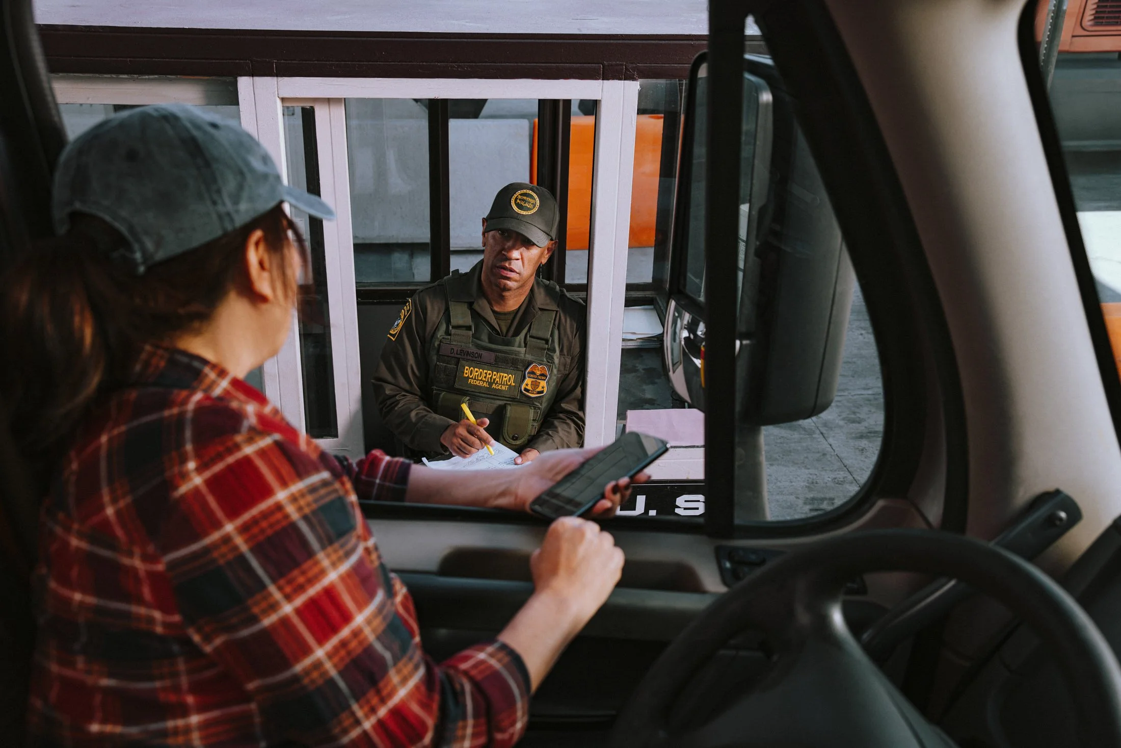 Brad_DAmico_Retoucher_Uber_Freight08.jpg