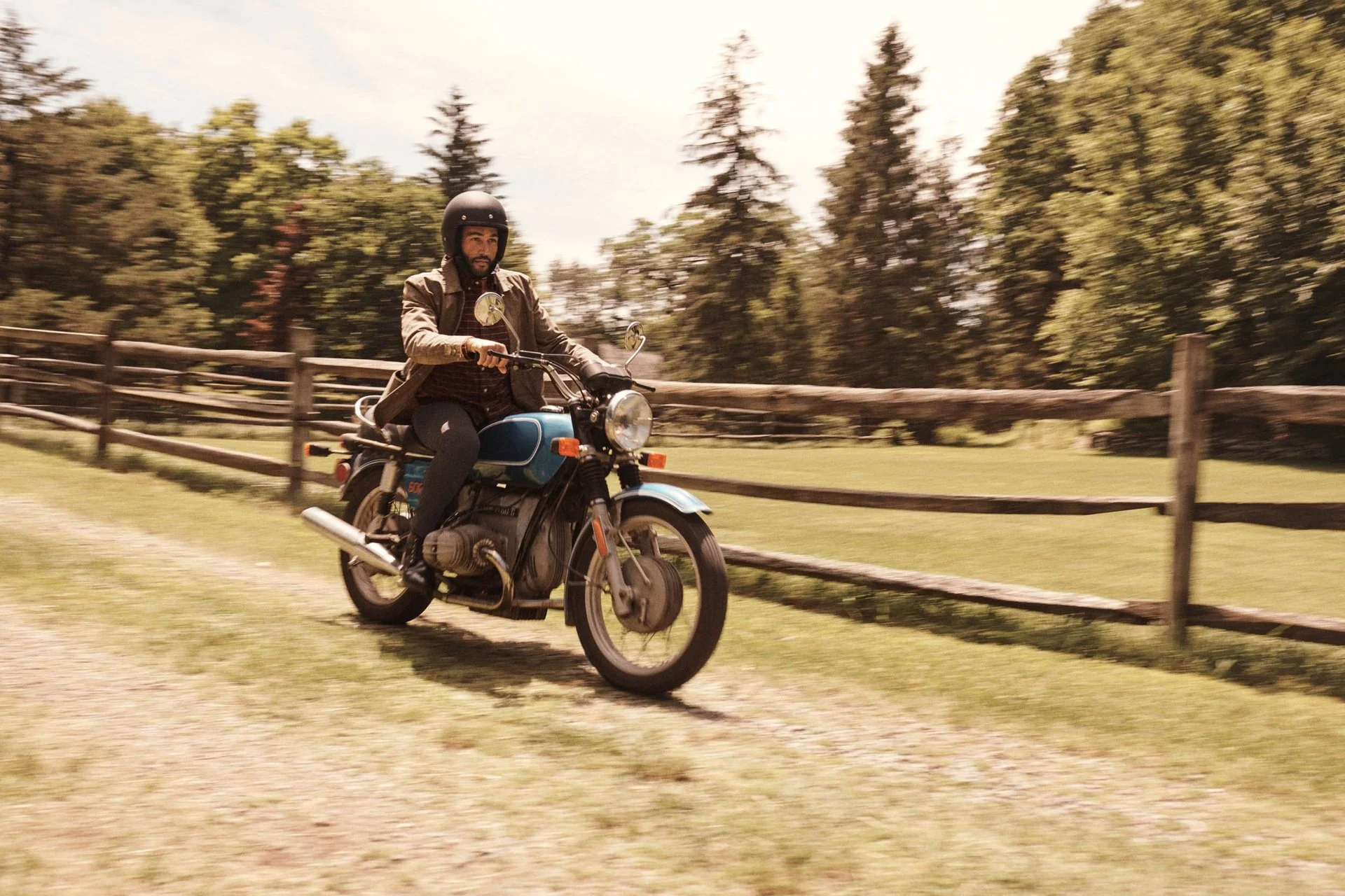 UNTUCKit — Upstate of Mind