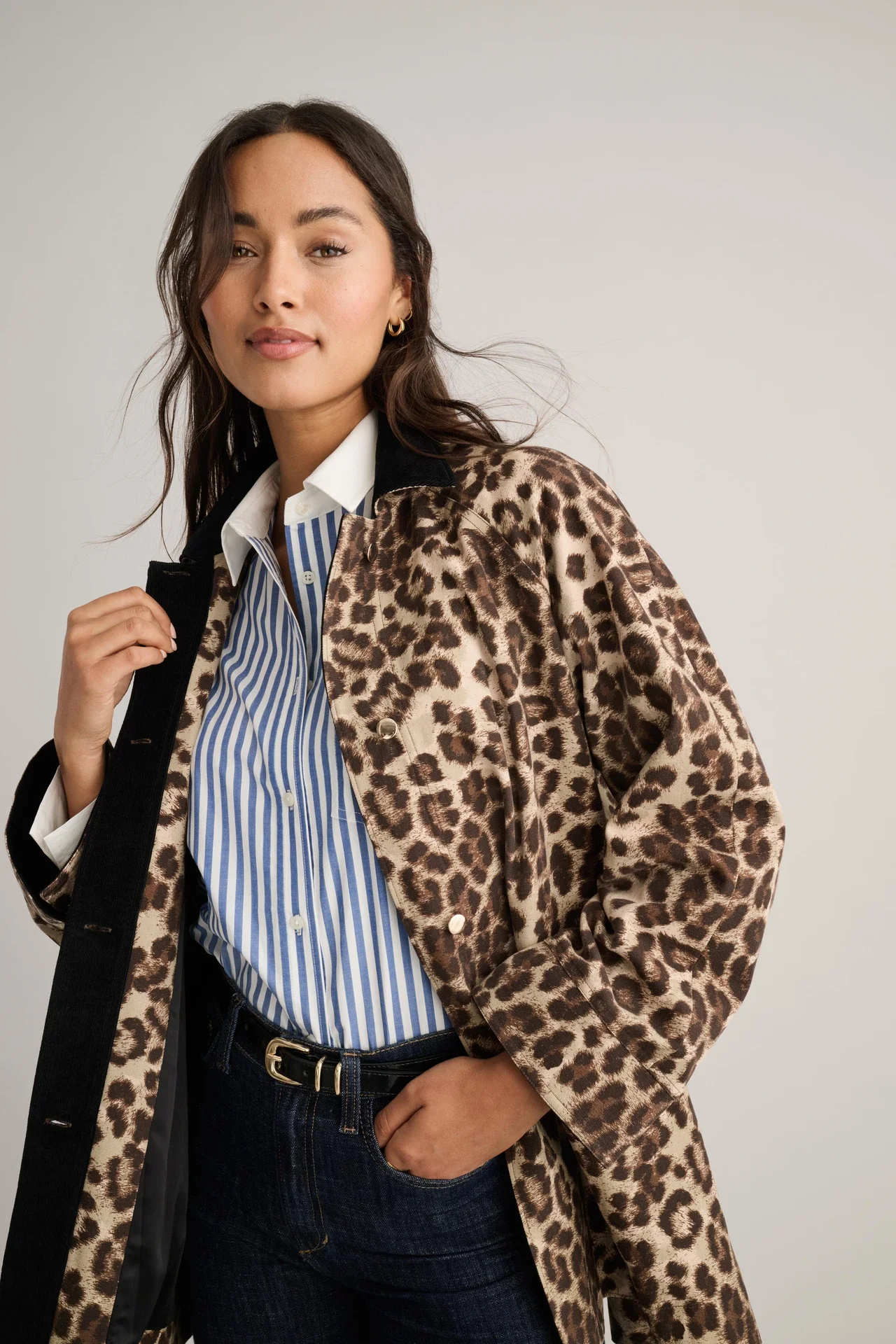 blake-womens-untuckit-coat-leopard-fa1-25-05-f56e9b.webp