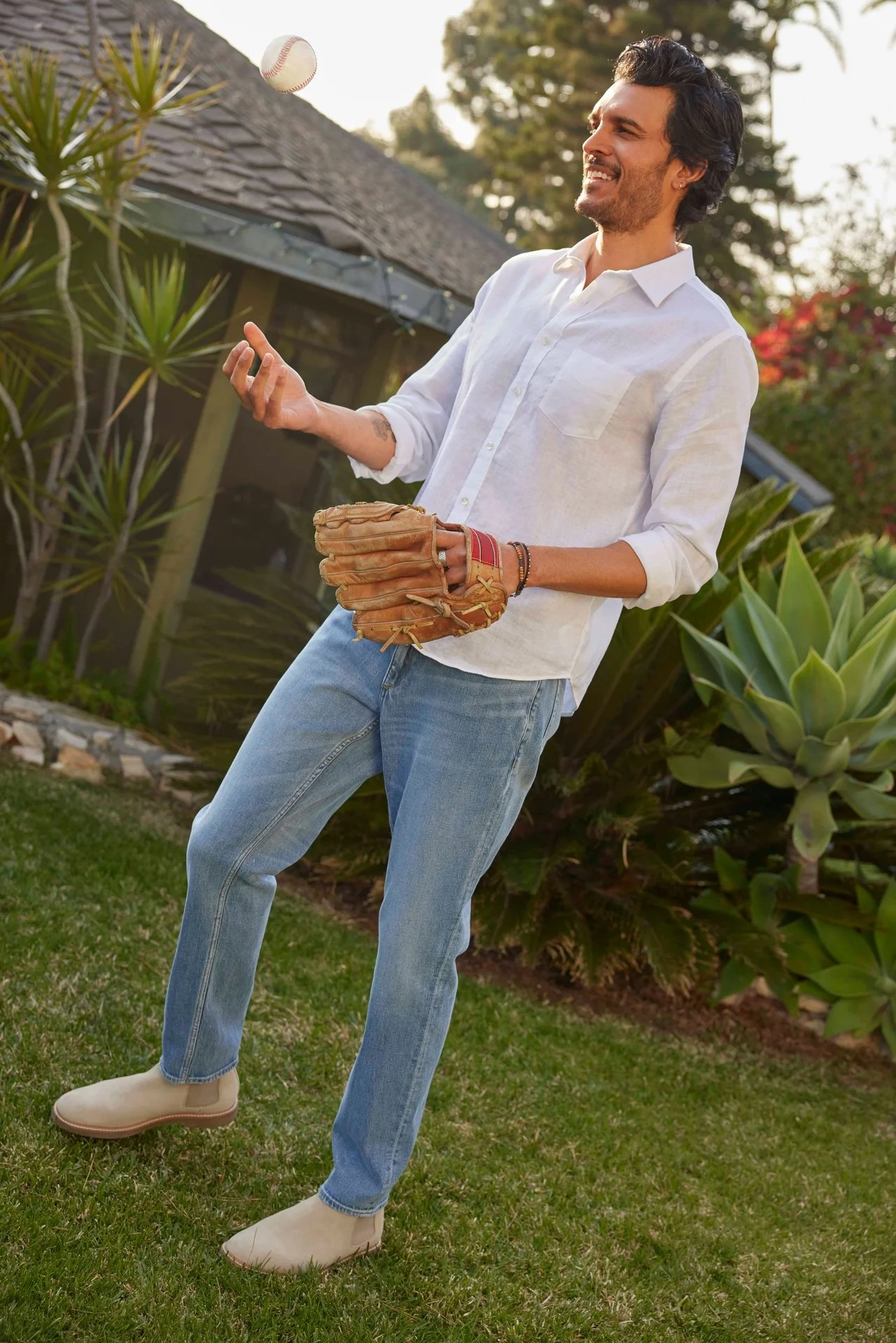 13-vin-santo-white-linen-sp-2-24-kmoore-4950-5b40bb.jpg