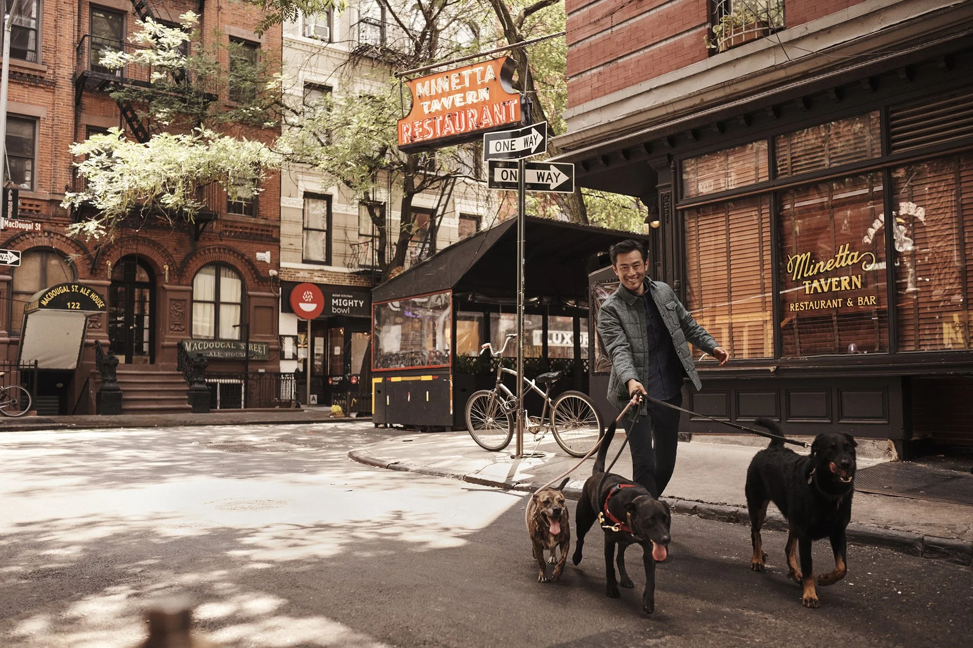 UNTUCKit — Look Sharp, Feel Free