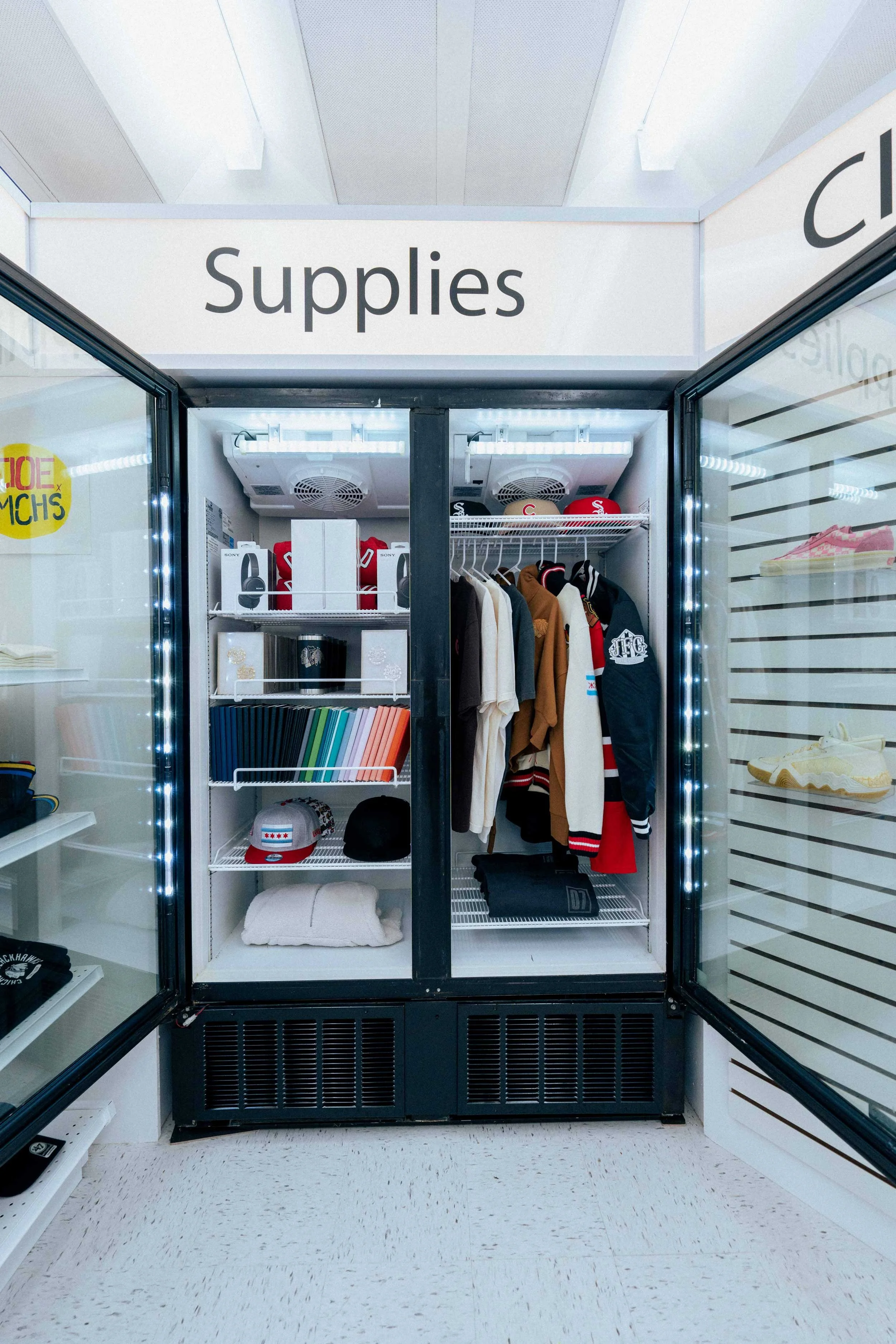 Openg-goods-market-01.jpg