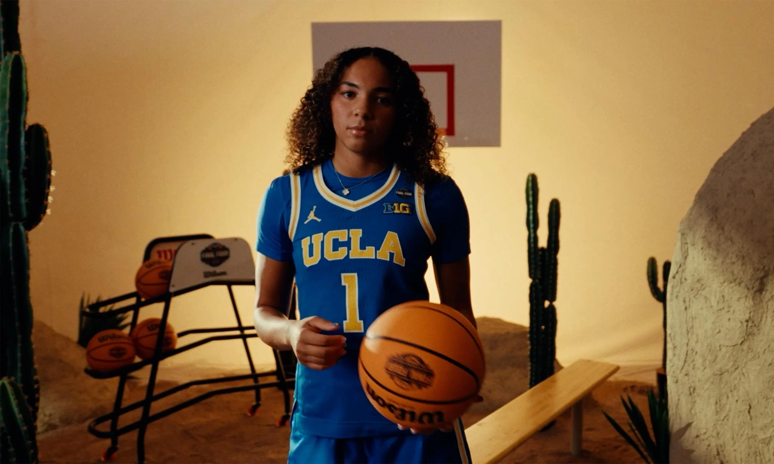 NCAAWF4_04.jpg