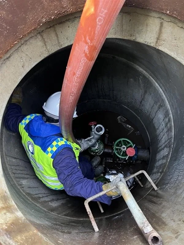 industrivernovelse-redning-i-kum-safetysec.jpg