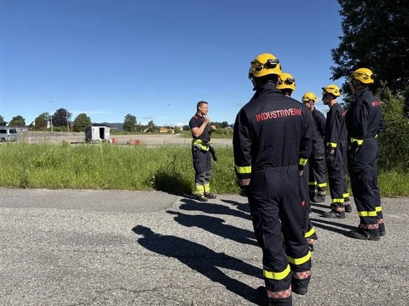 industrivernovelse-oppstilling-innsatspersonell-safetysec.jpg