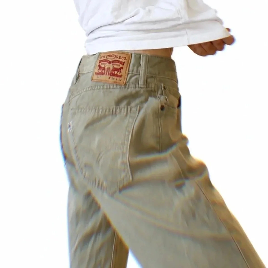levis%2Btan%2Bshorts%2B2.jpg