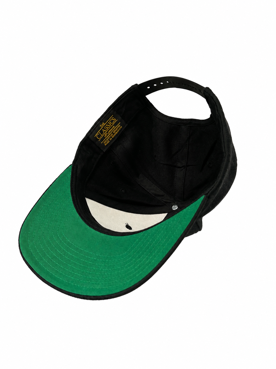 victoria grizzlies hat 2.png