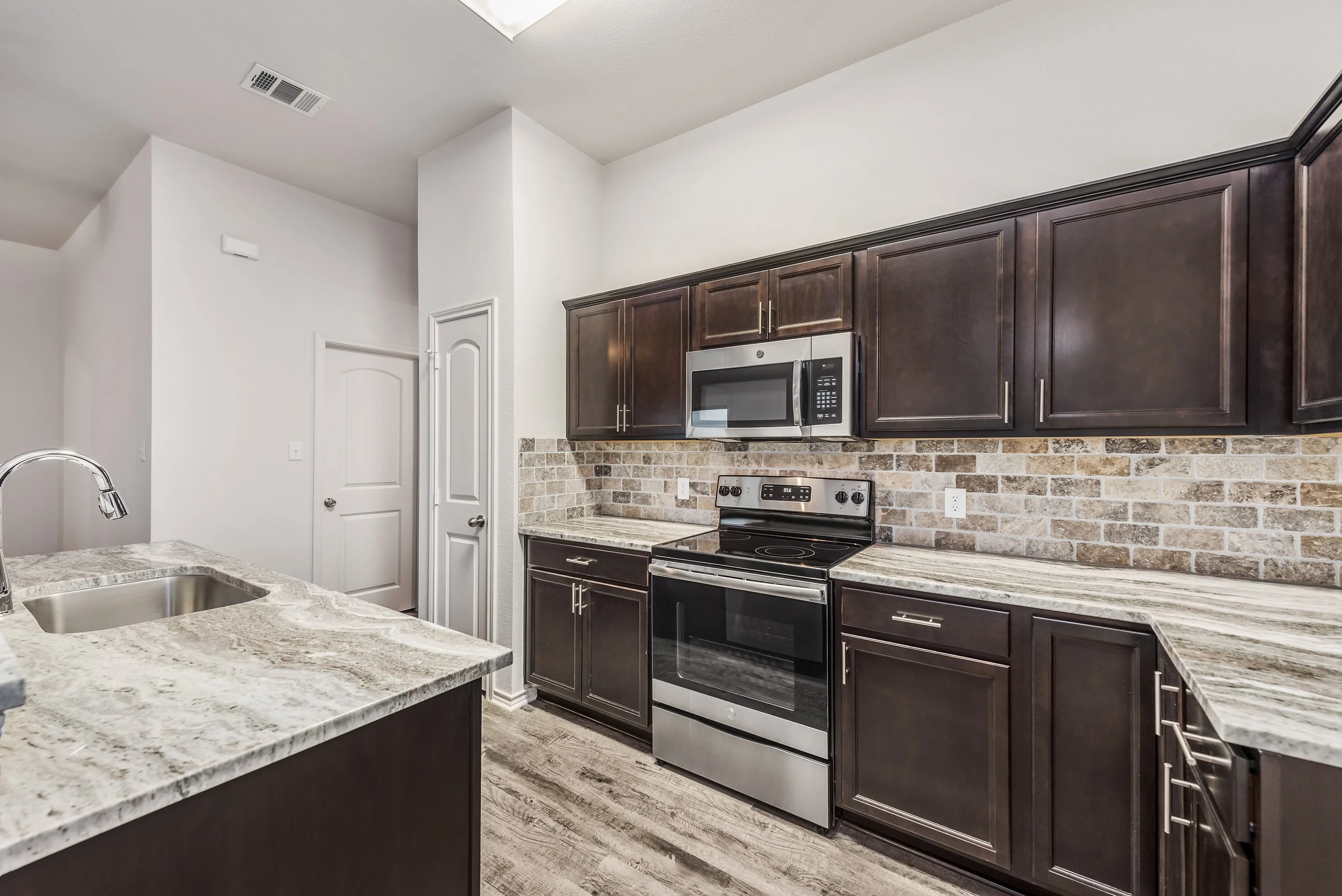 home builder in bryan tx, home builder in college station tx, homes in college station, new construction homes in college station, new construction home in bryan, new construction home in navasota, best home builder in college station, custom homes, 