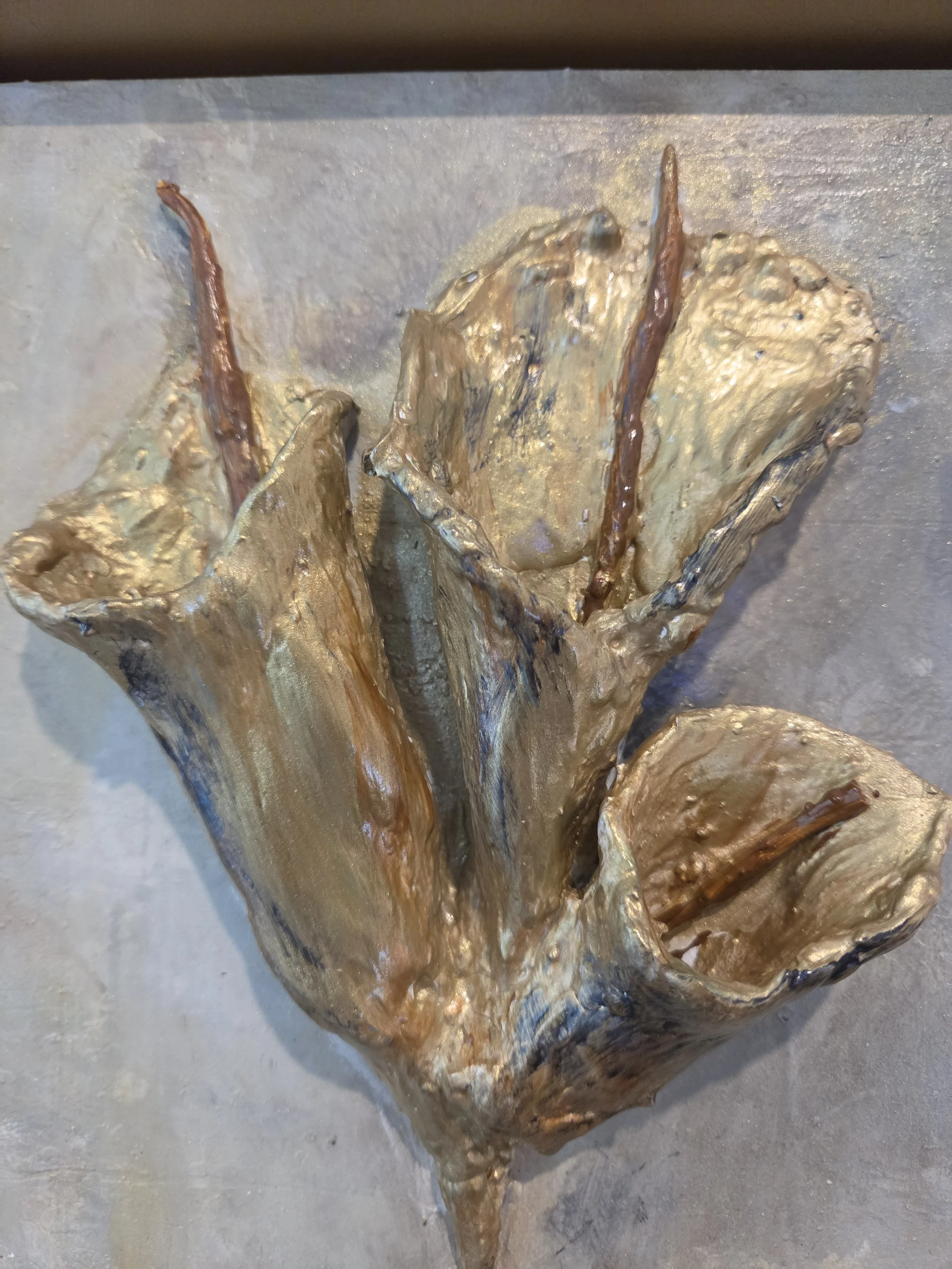 Golden Lily 3.jpg