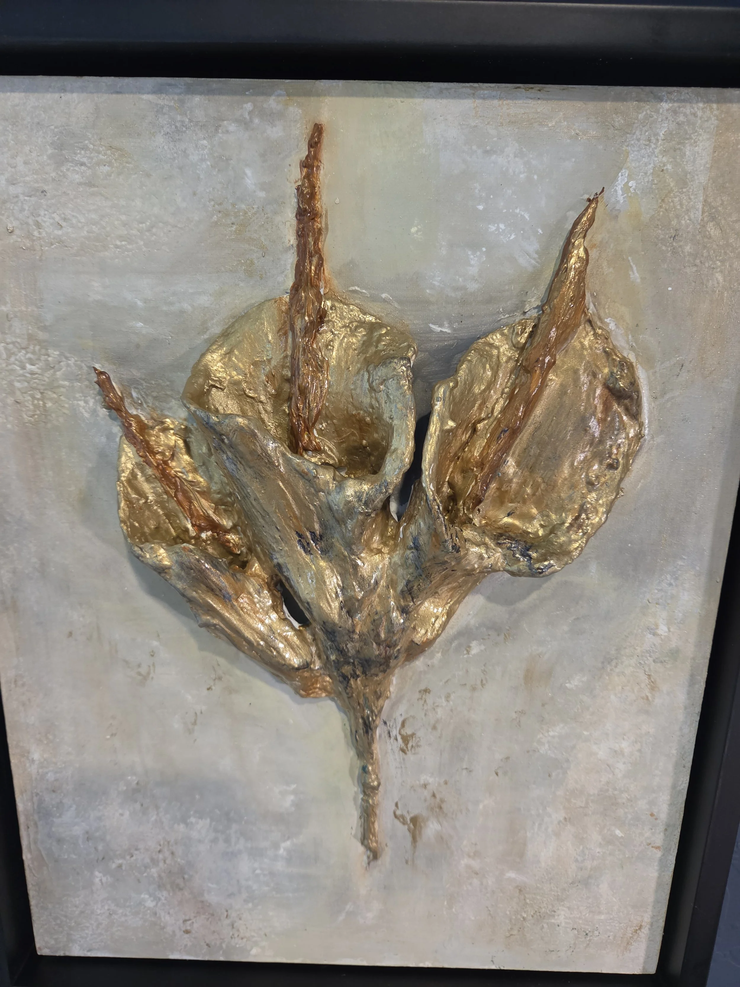 Lily in Gold 2.jpg