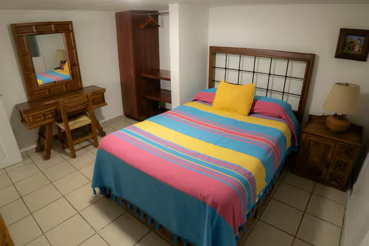 LA HABITACIÓN ATARDECER