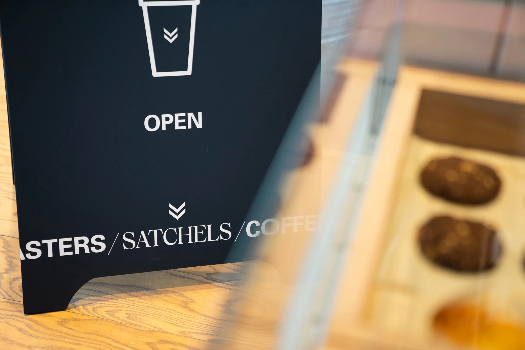 068_AperturaSatchels_web.jpg
