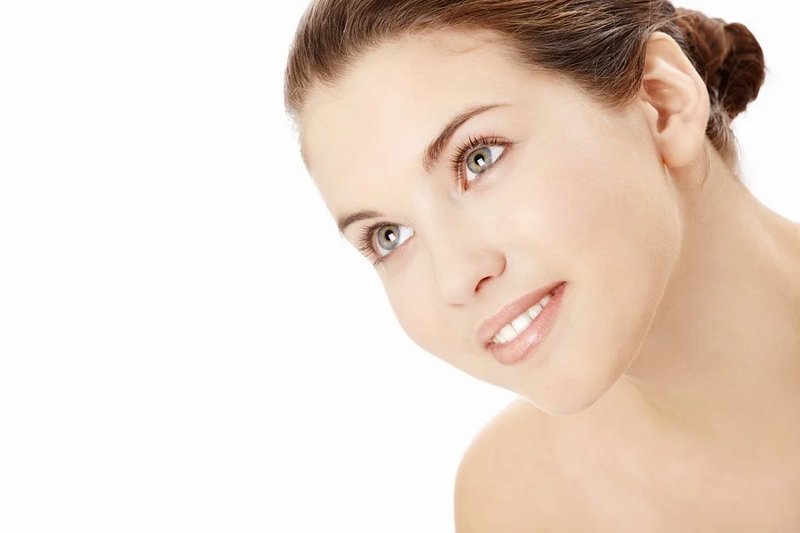 Considering Eyebrow Microblading? Read This First