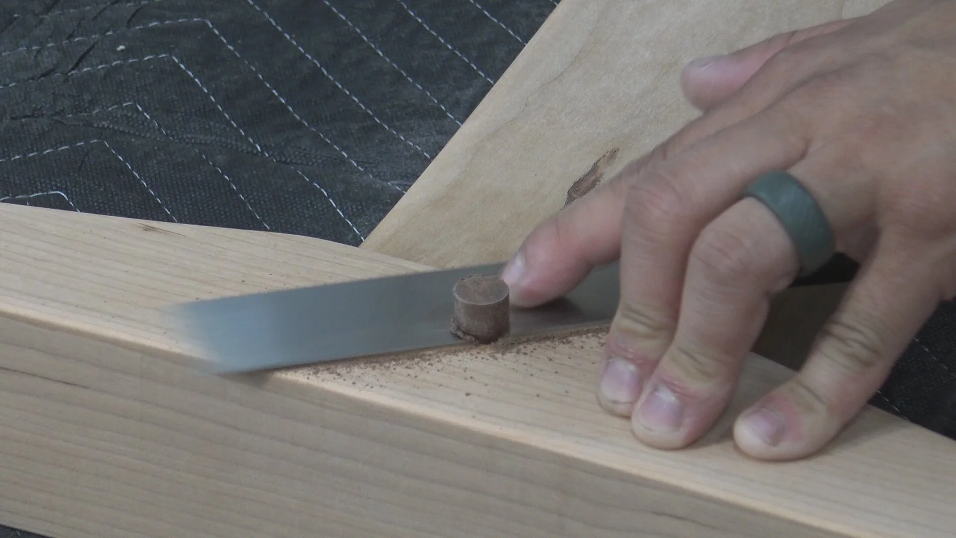 Flush trimming the dowel