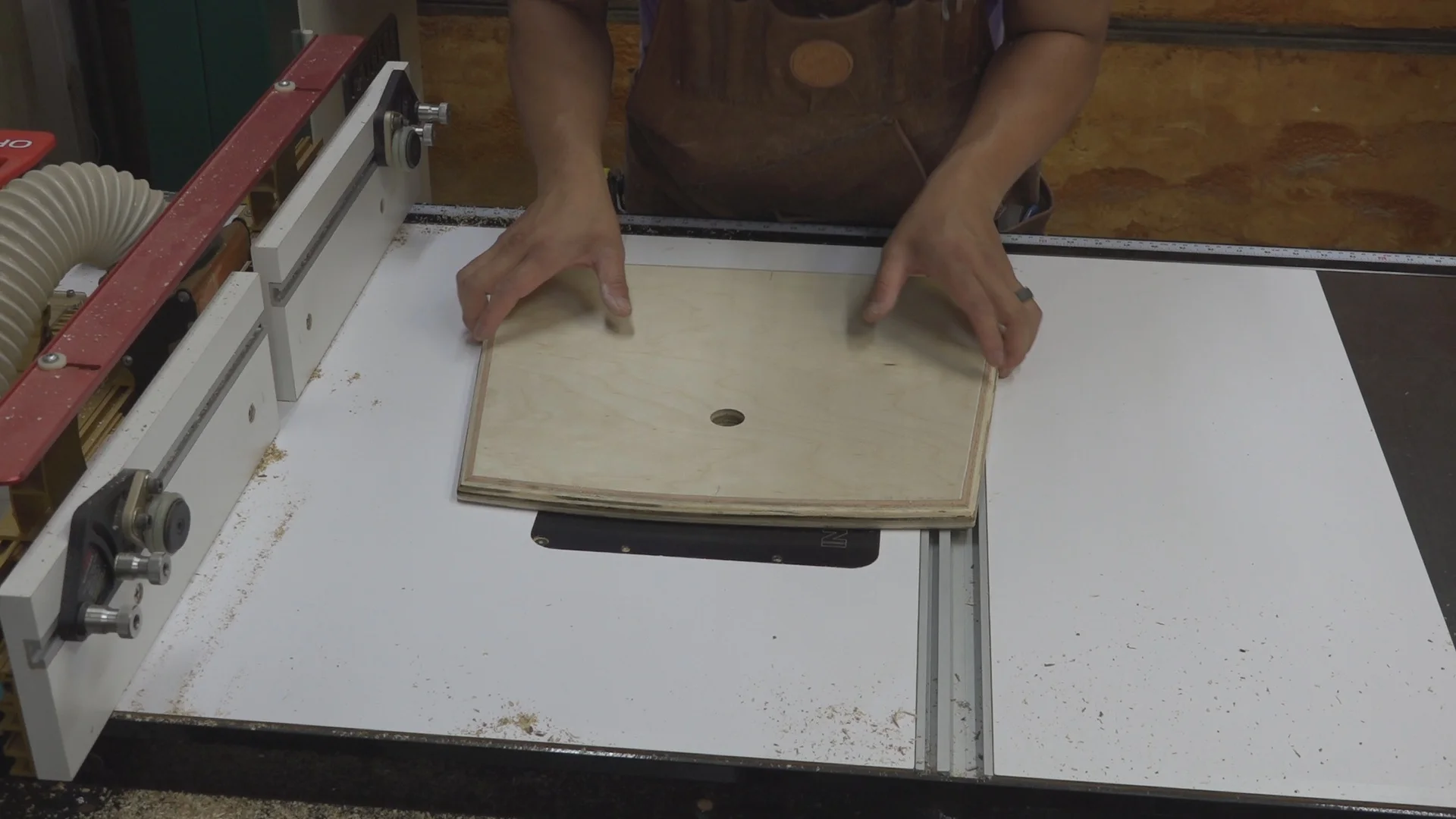 Adding a 1/8” round over to the 1” relief hole.