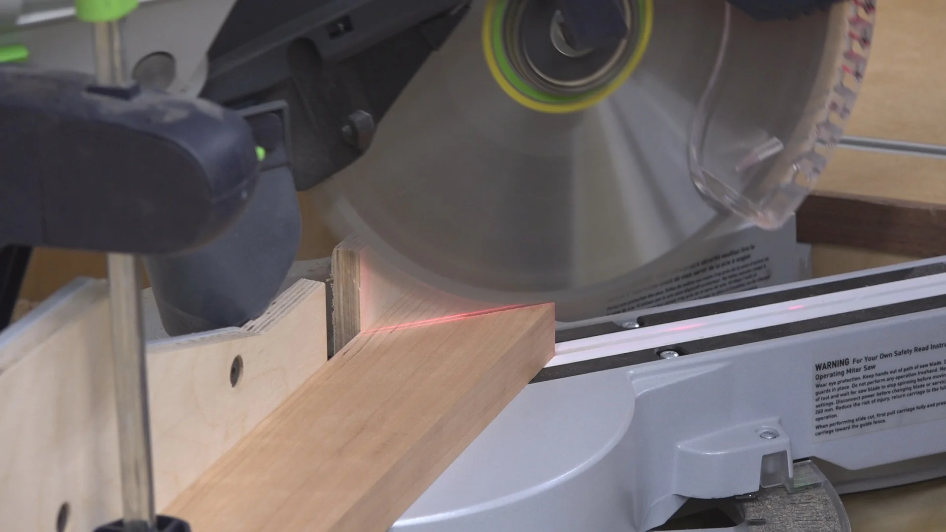I first cut the 45 degree miter on the miter saw.