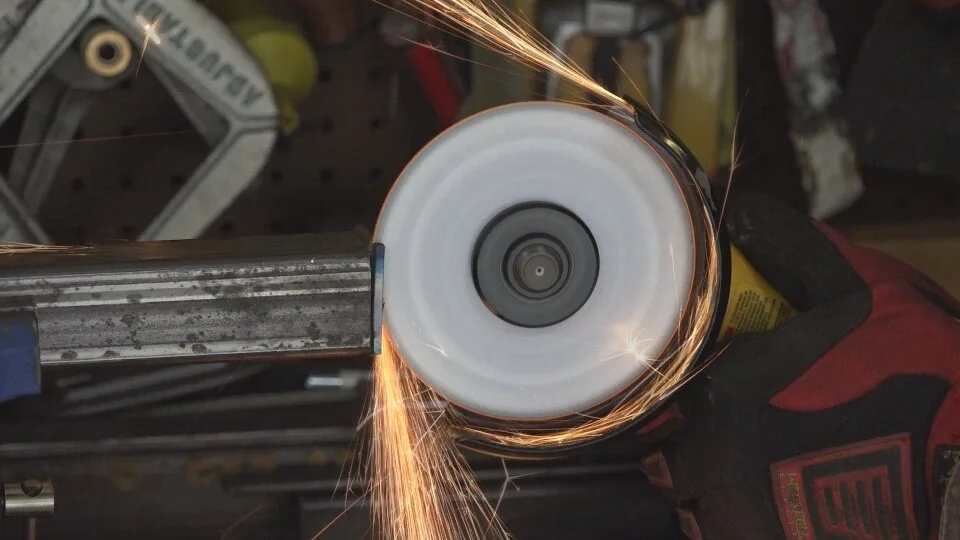 The AvantiPRO metal cutting wheel trims up the end caps to the steel tubing.