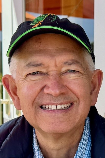 Walk Alongside a Dream: How Mentors and Donors at POE Transform Lives