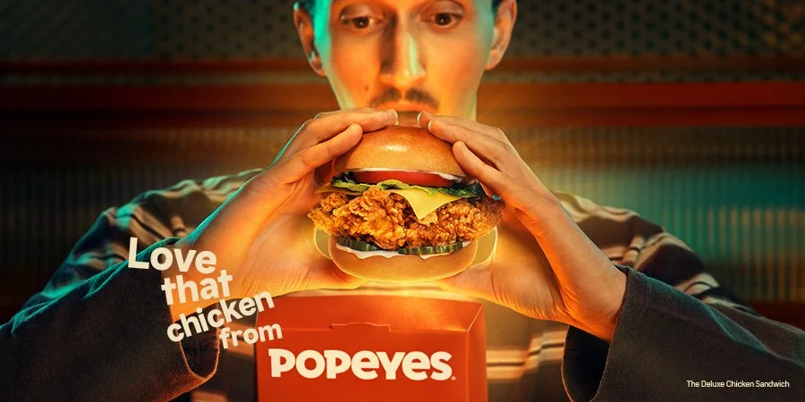 Commercial advertising photography for Popeyes UK promoting the launch of its chicken sandwich range.