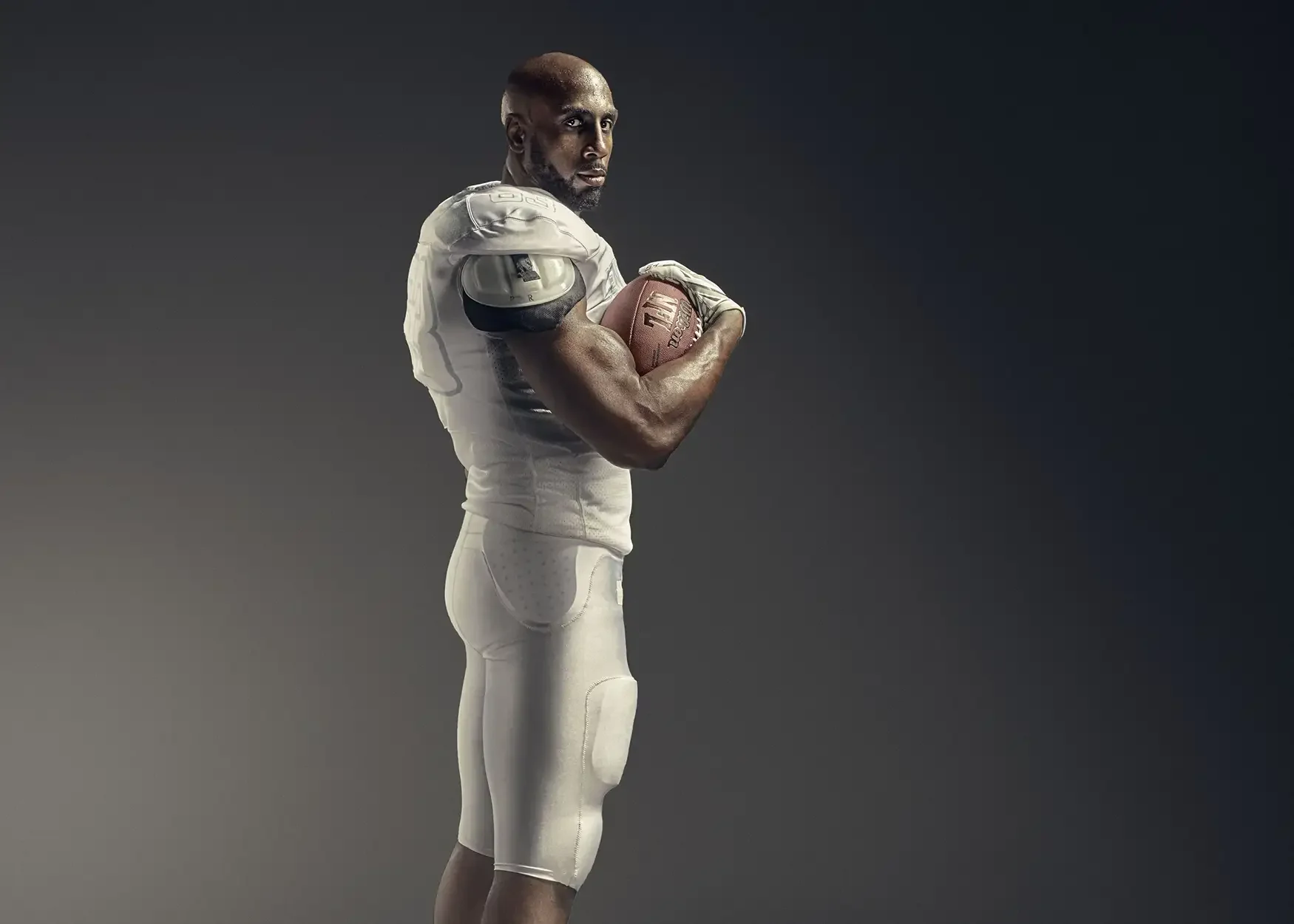 Created for Bet365, this portrait of an American football player combines a clean studio aesthetic with a focus on strength, preparation and athletic performance. The image reflects the power, discipline and competitive mindset required to succeed in