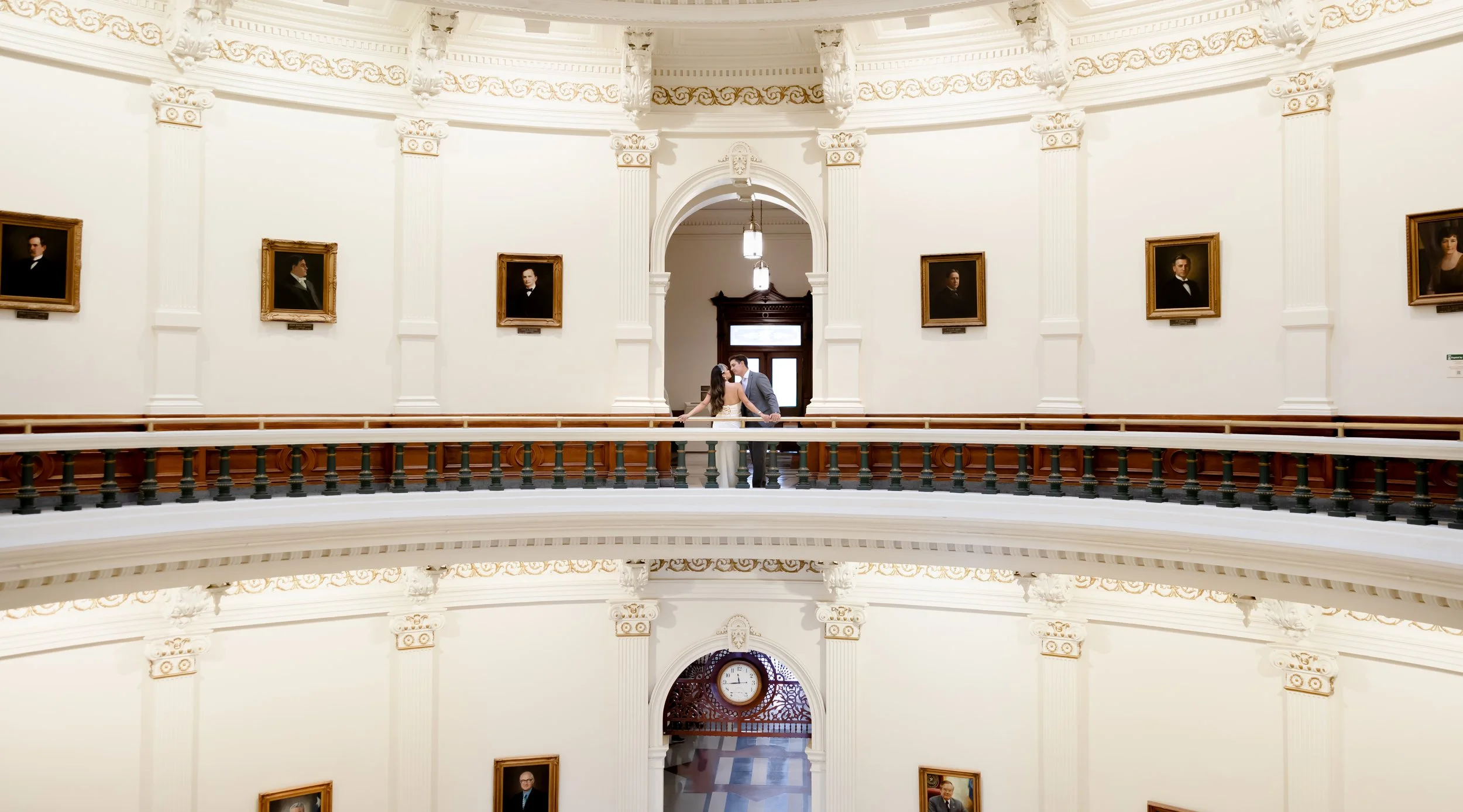 austin-texas-state-capitol-wedding-portrait.jpg