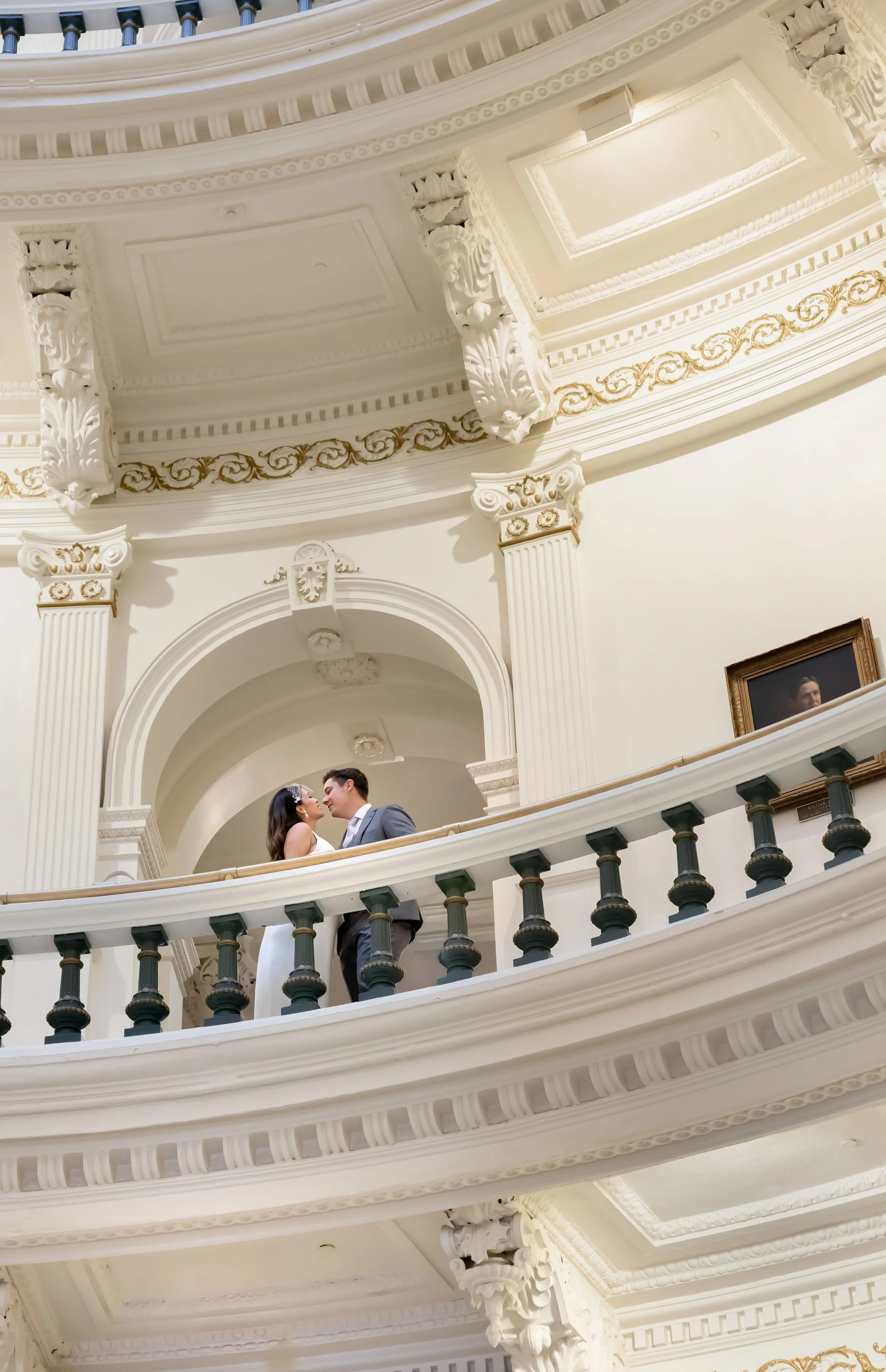 capitol-austin-texas-elopement-photographer.jpg