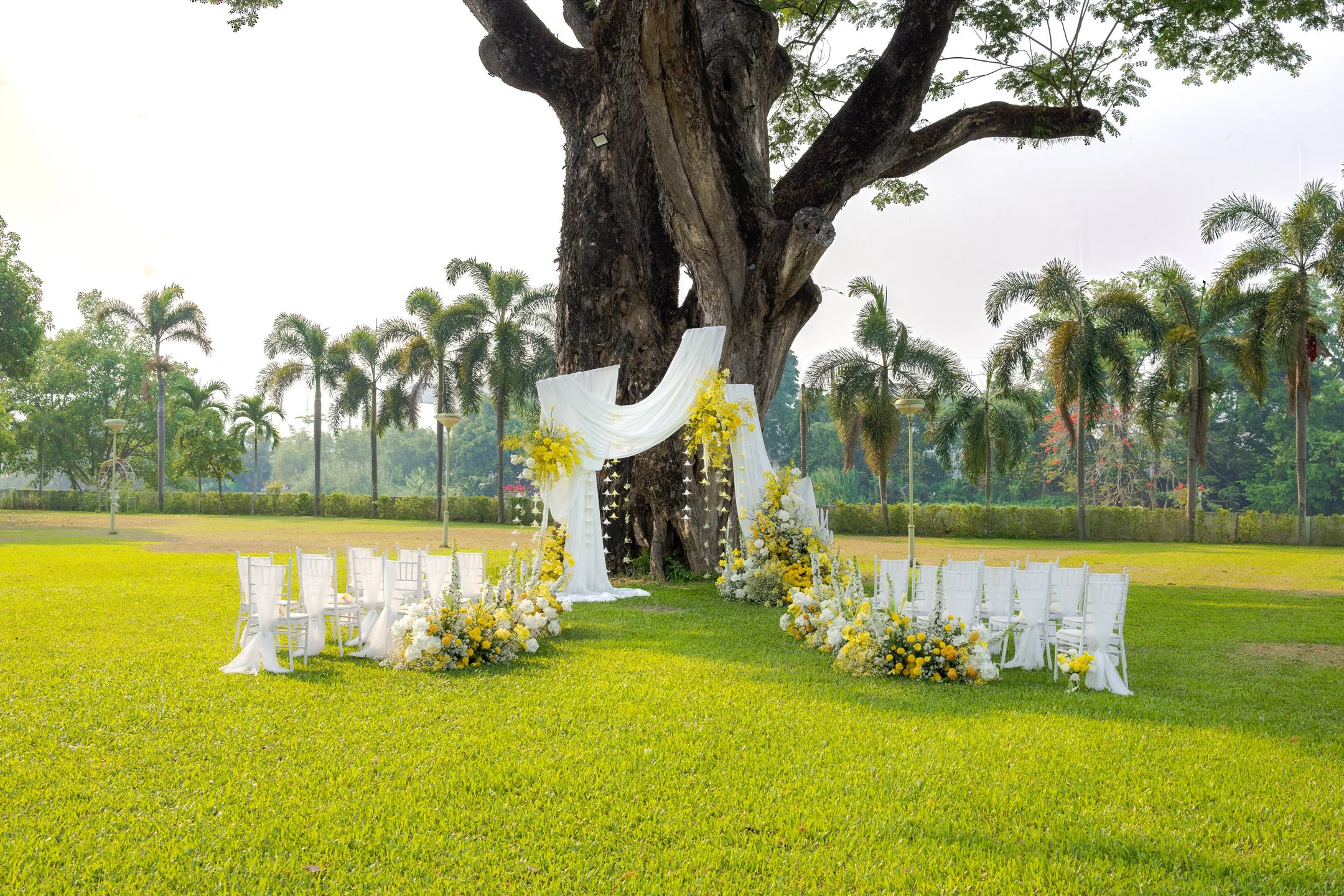 candid-destination-wedding-photography.jpg