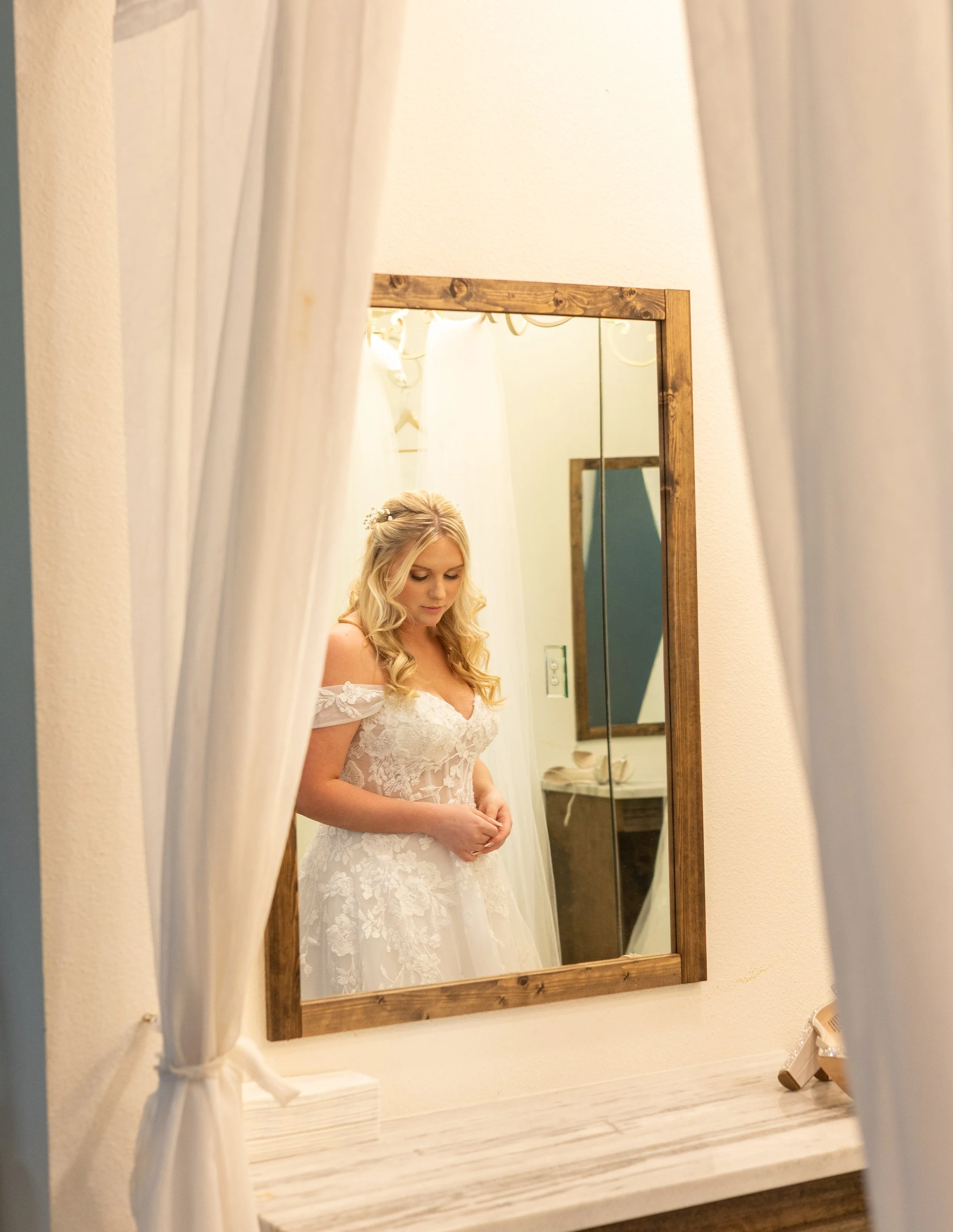austin-wedding-photographer-bride-portrait.jpg