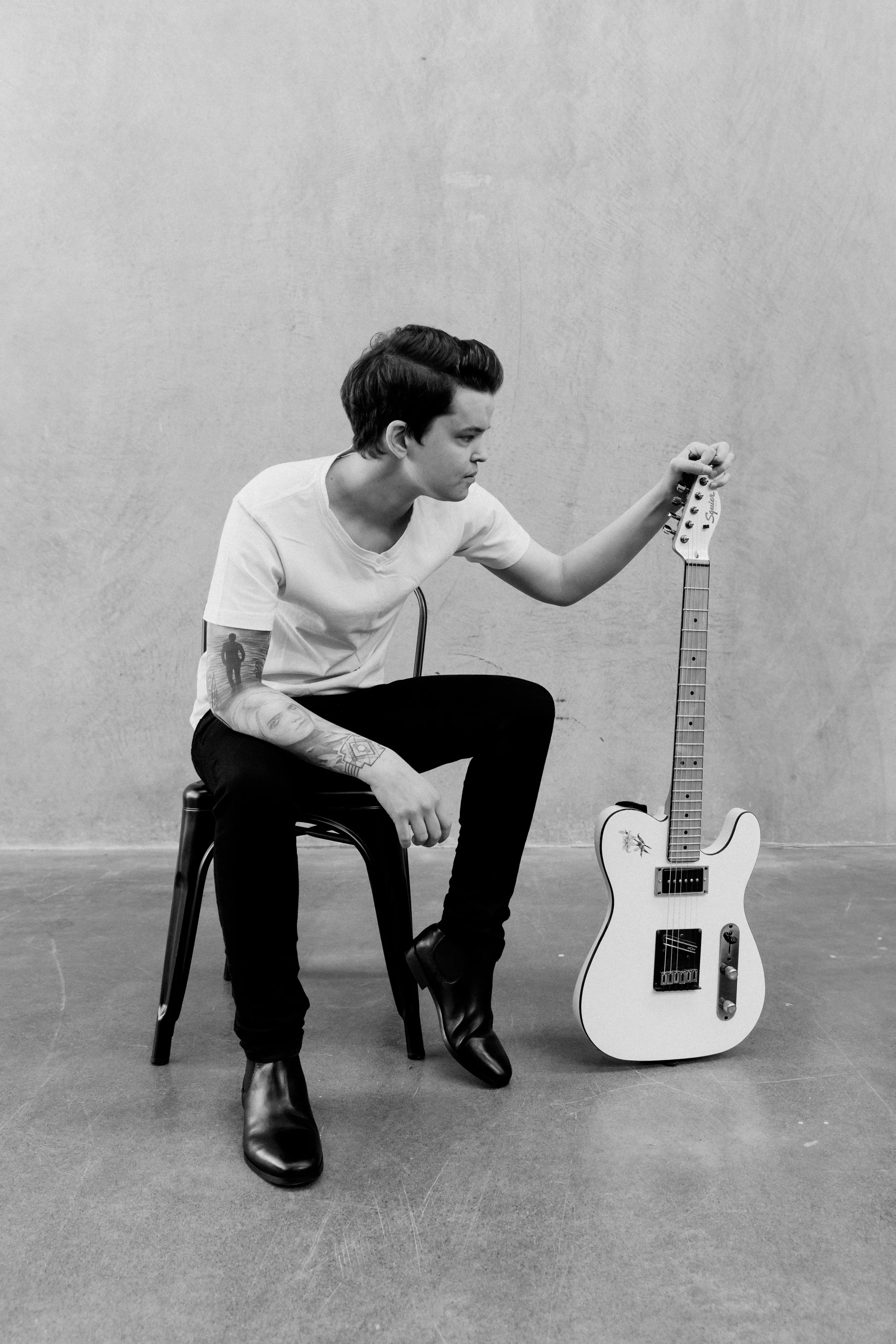 250826_ReeceMilton_AlbumPromoShoot_DE_224-Copy1.jpg