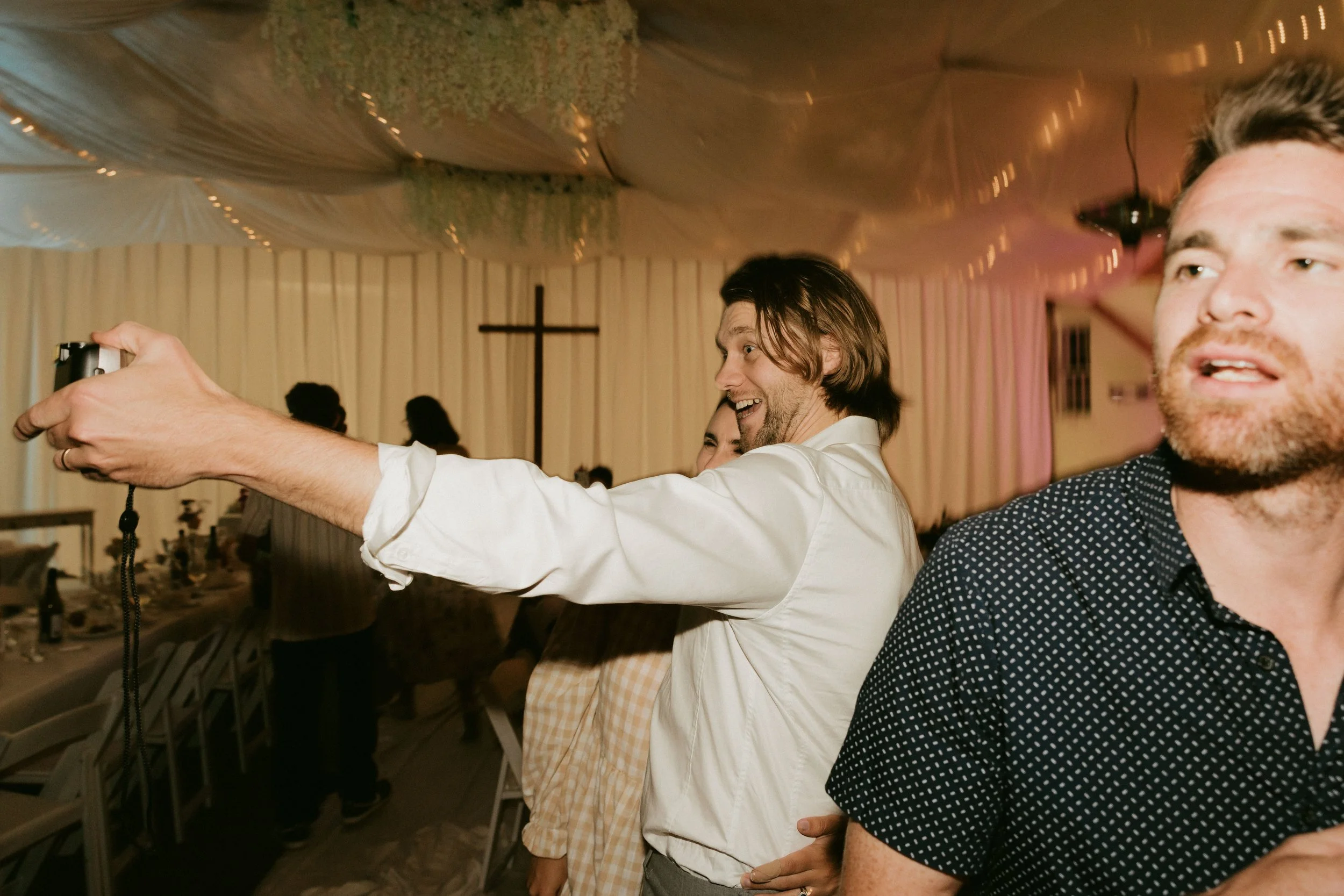 241206_Reuben&Brooke_FullGallery_DE_912.jpg