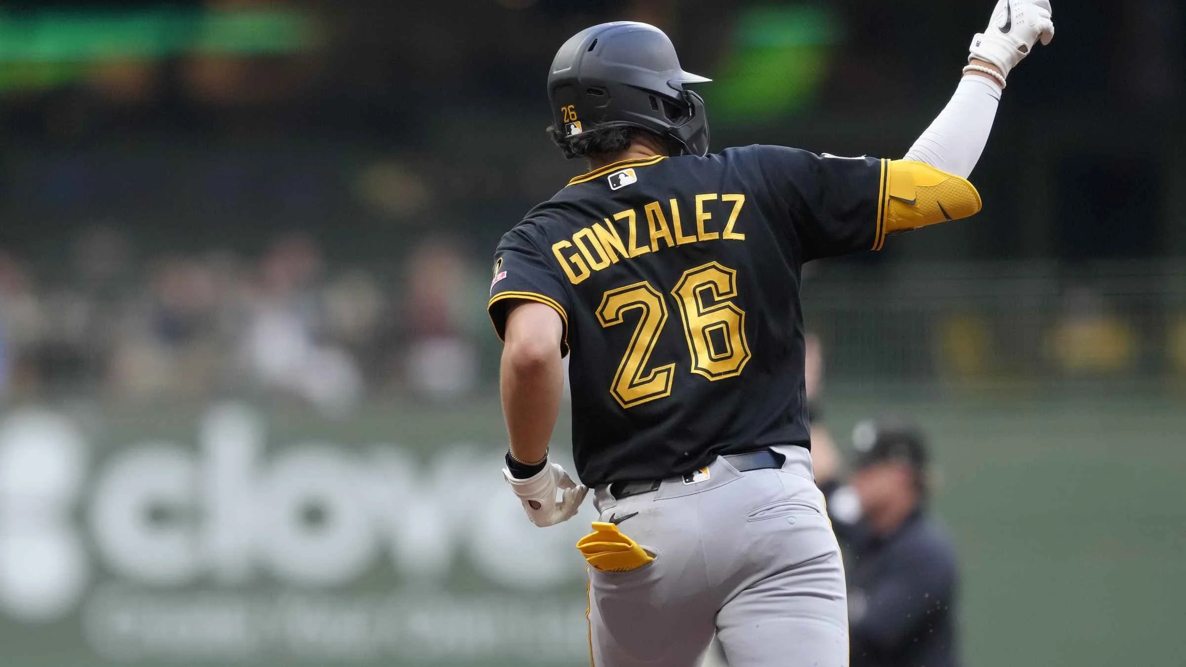 Pirates Fall 4-2 to Brewers. Dropping to under .500 AGAIN!