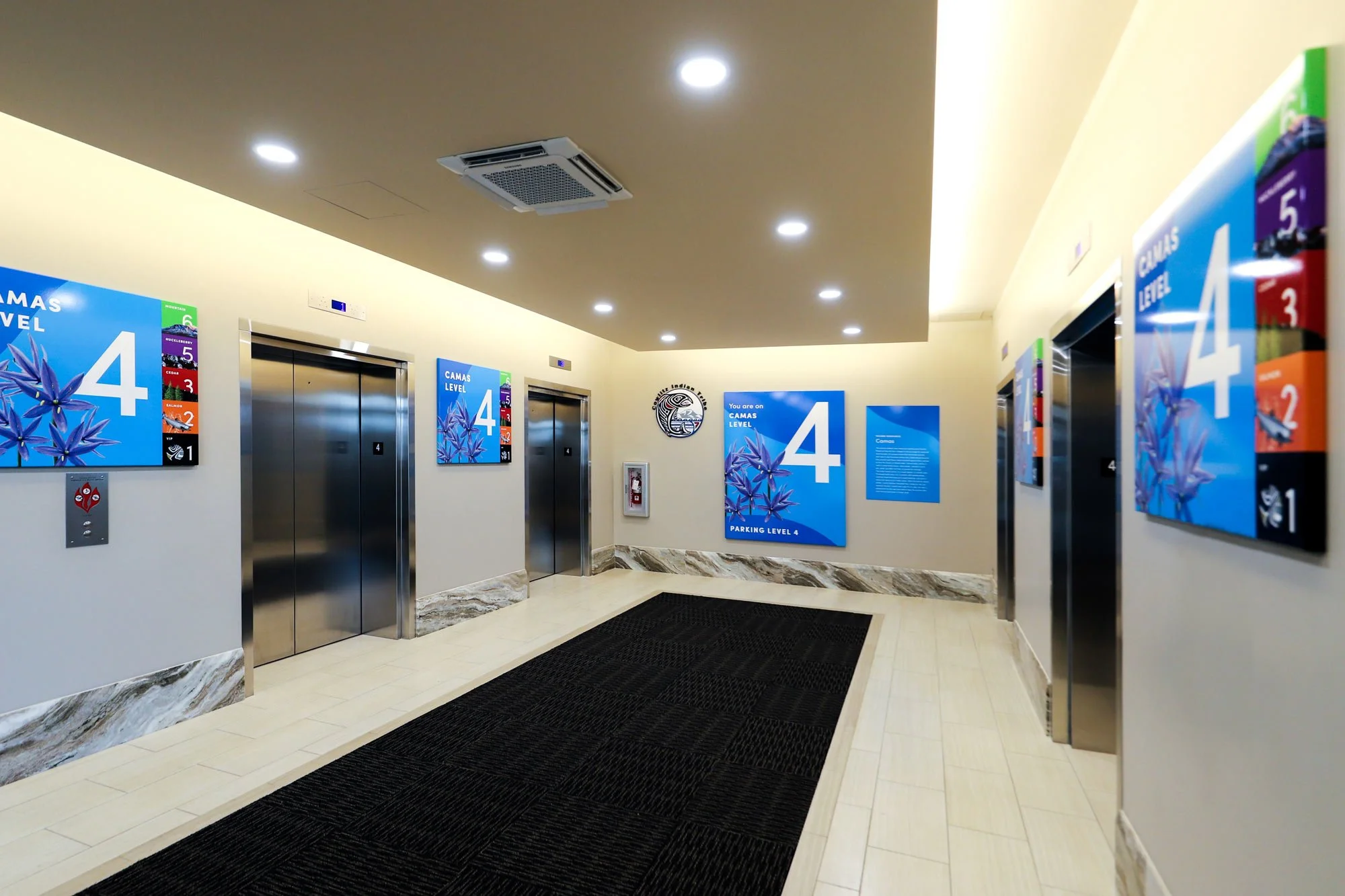 ilani-Lobby-4-floor~a.jpg