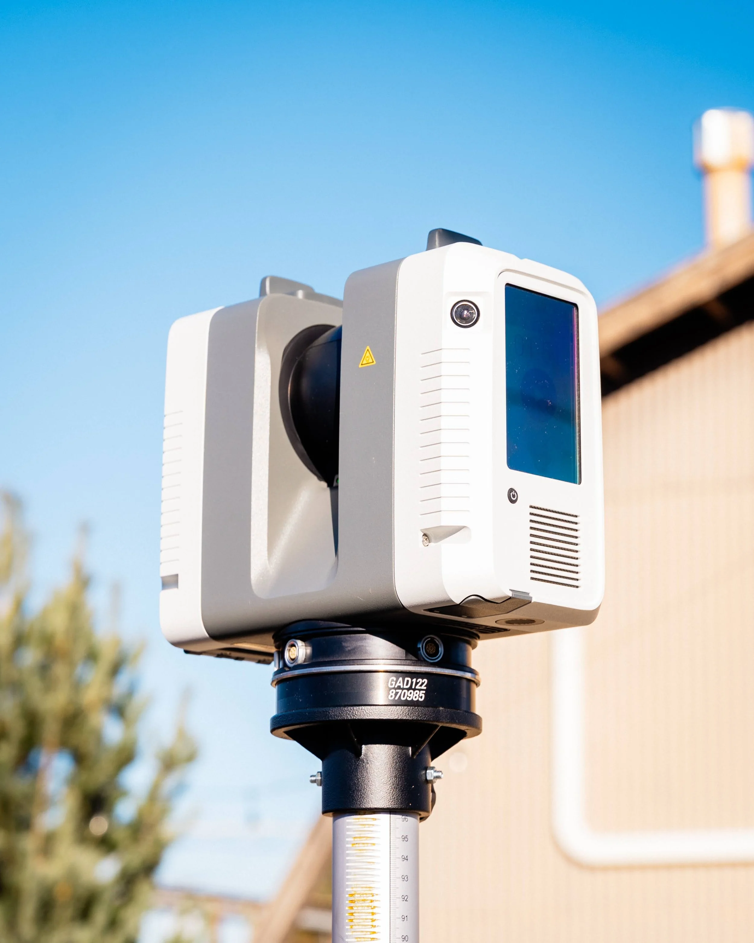 Obsidian 3D Leica RTC360 scanner in the field
