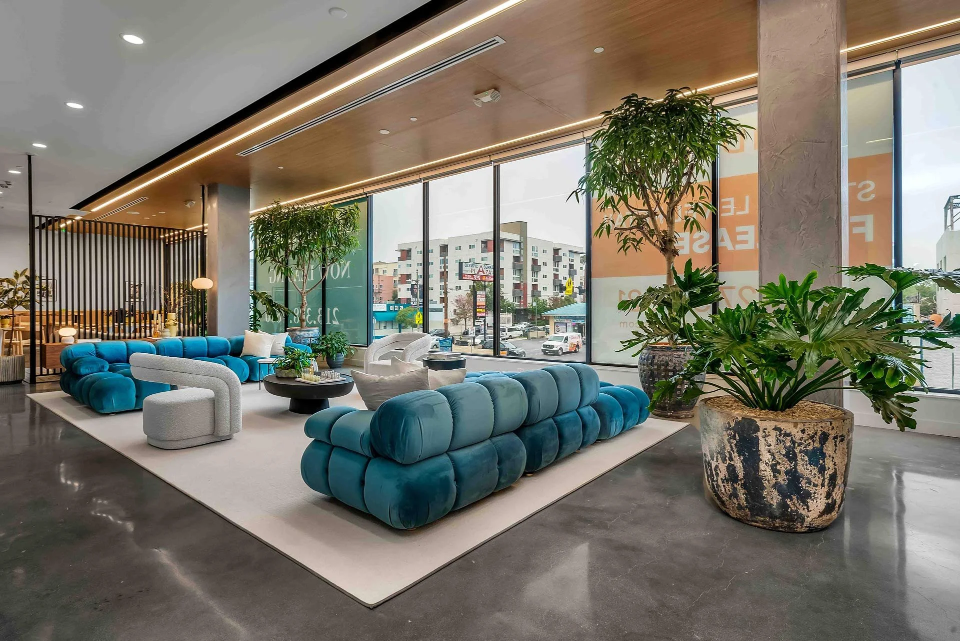 the bora lobby area.jpg
