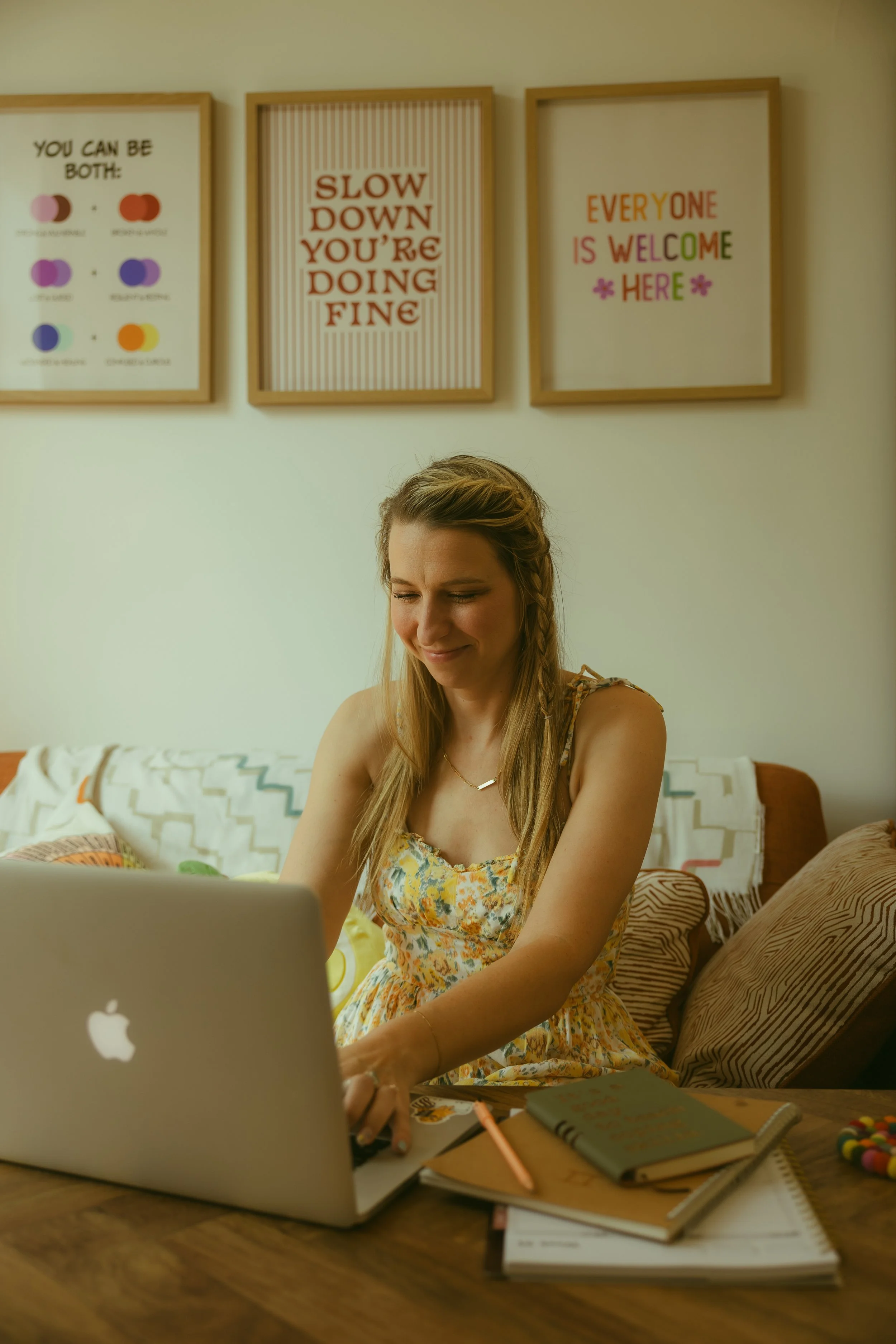 therapist with 11 years smiling having a great online therapy session to improve inner critic