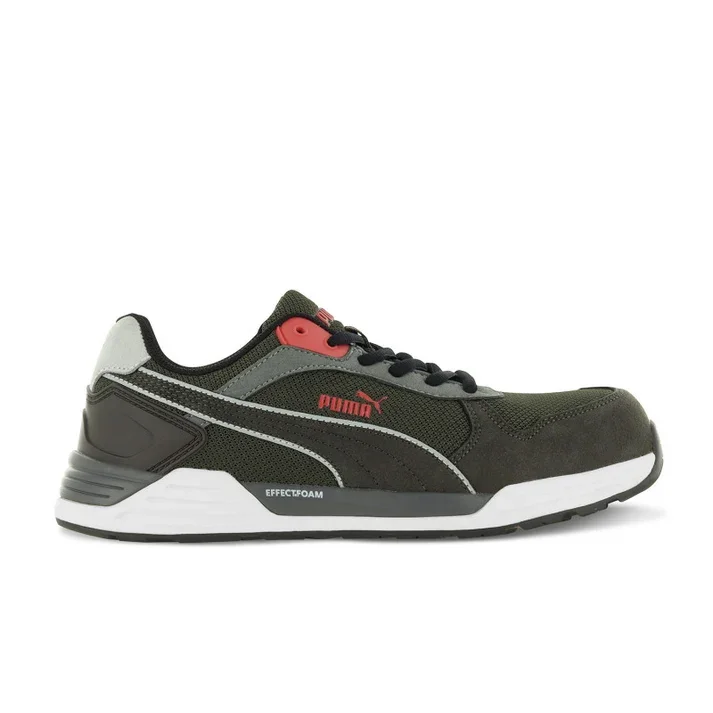 PUMA P674