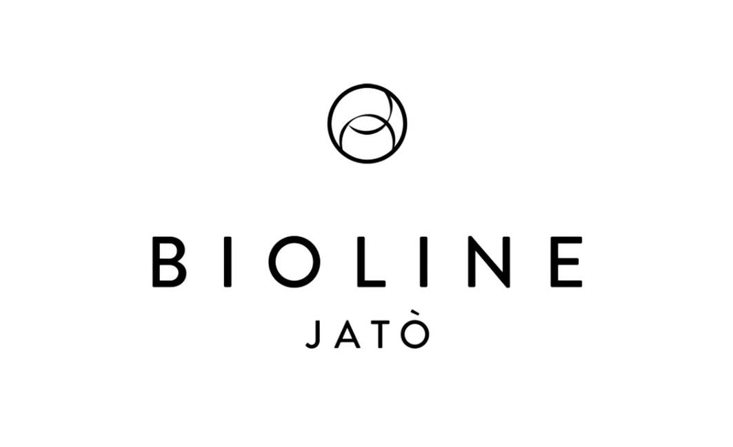 Black logo with a stylized image at the top, the word 'BLOLINE' in the center, and the word 'JATÓ' below in smaller letters.
