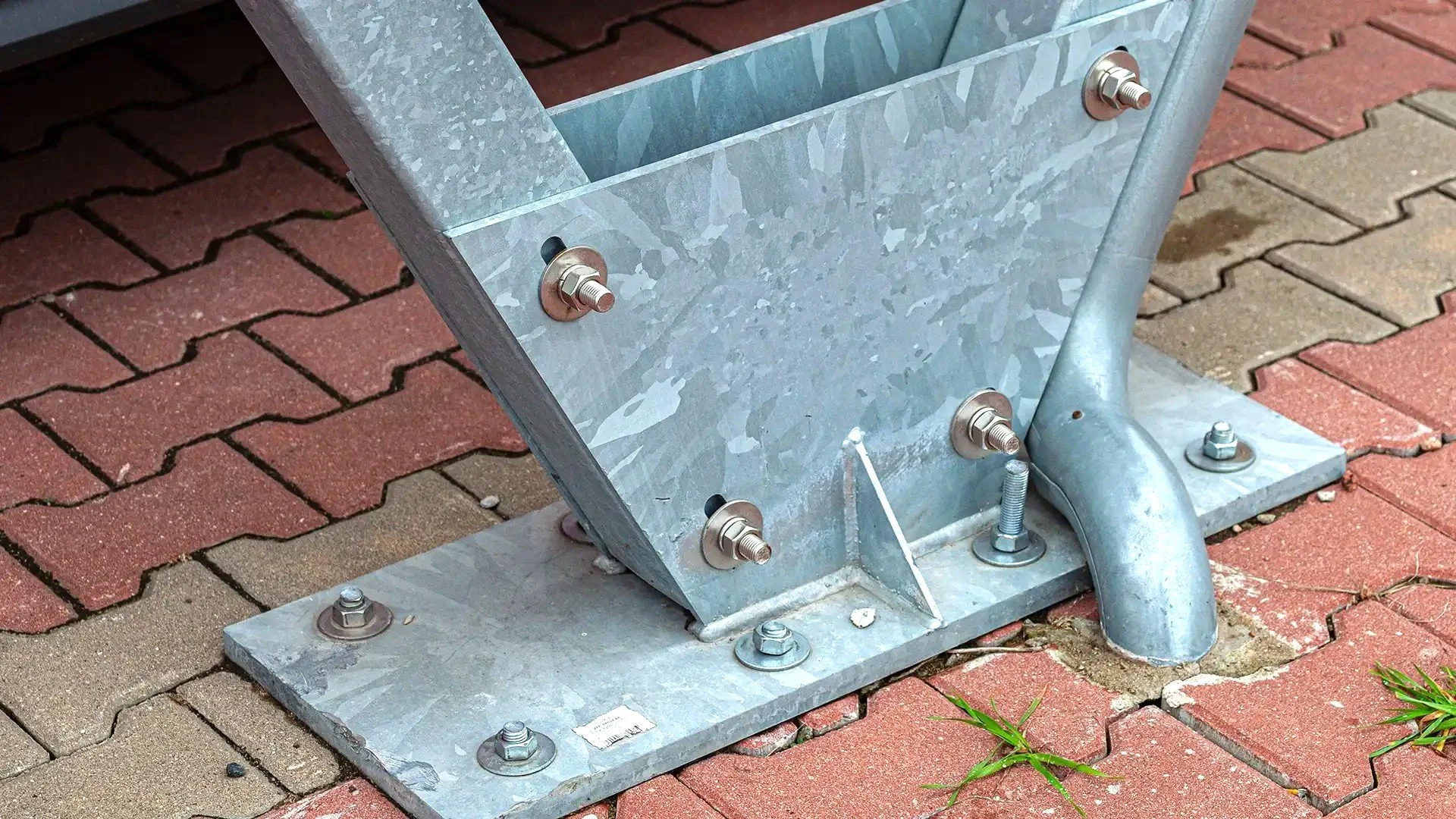 01-carport.jpg