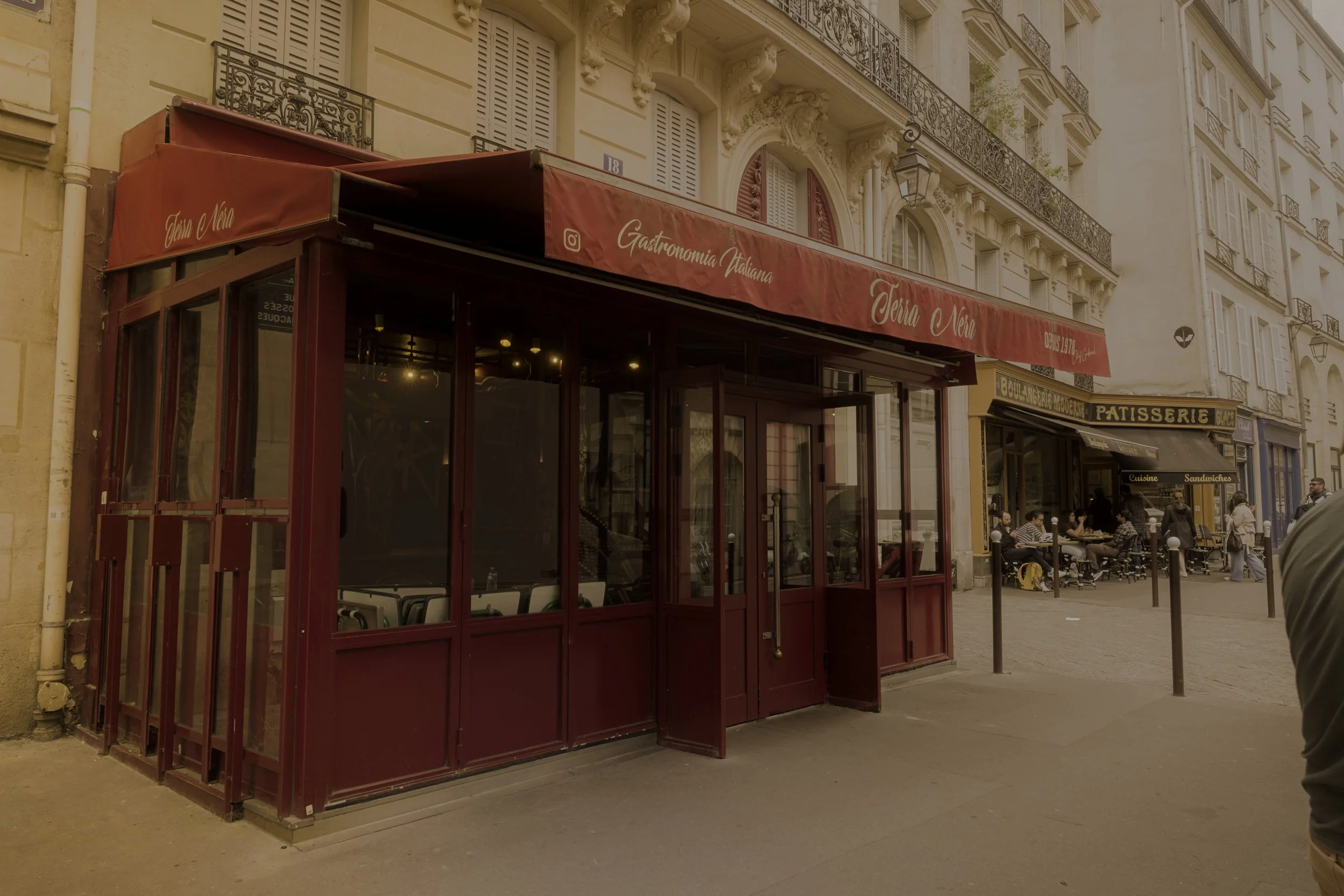 DSC02487-2.jpg
