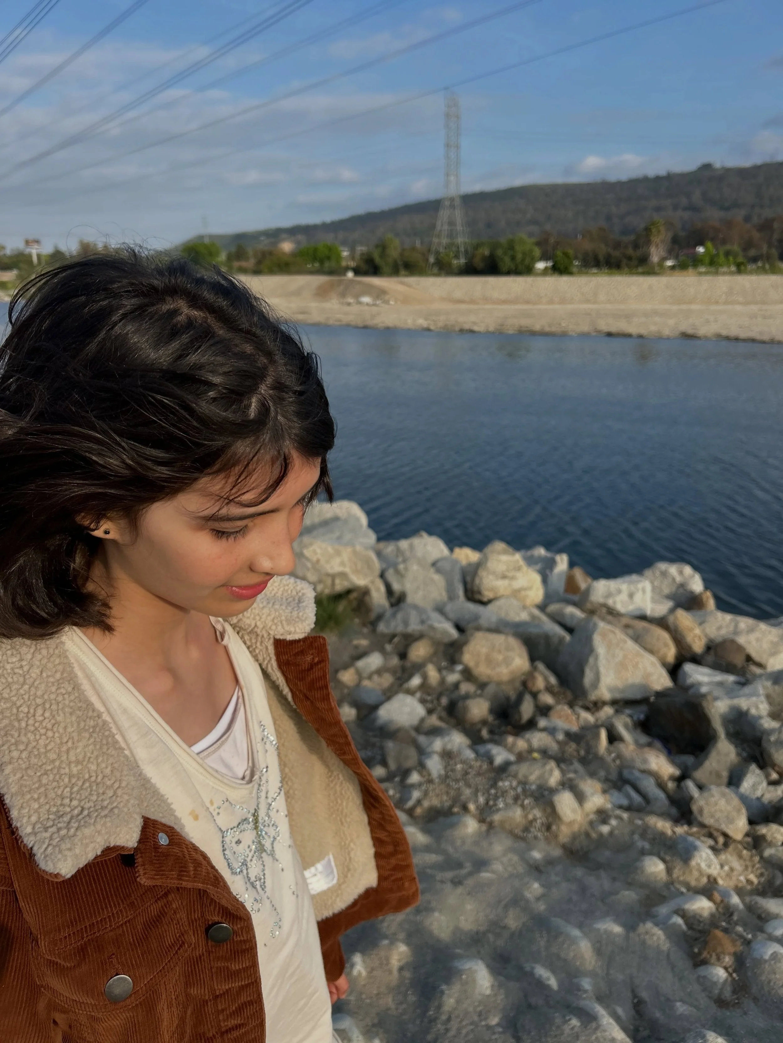 Daisy @ the SGV River.  Join us this Saturday Aug 1 @ 10:30a for a Plein Air Watercolor session where we&rsquo;ll map this area known as the San Jose Creek and San Gabriel River Confluence&hellip; link in bio !!! We will always start our sessions wit