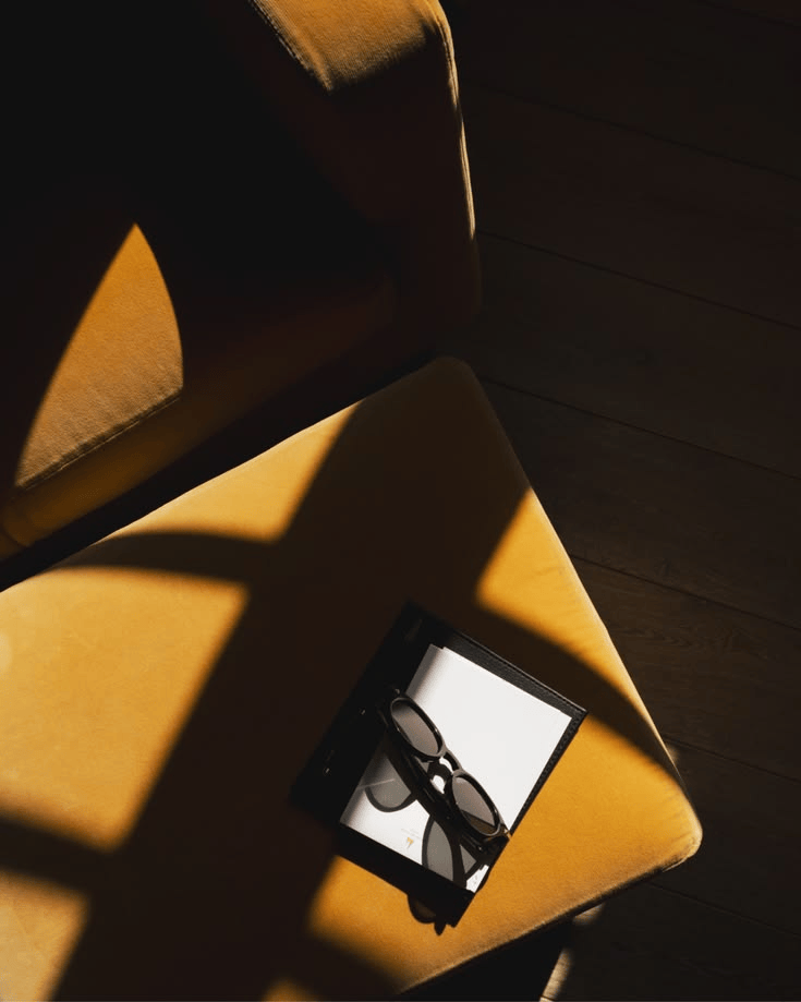 The tools of a modern headhunter: mobile technology and a keen eye for executive detail.