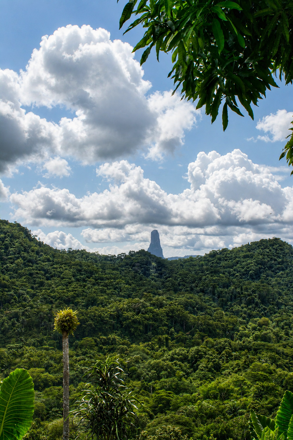 São Tomé-et-Príncipe, Pico Cão Grande