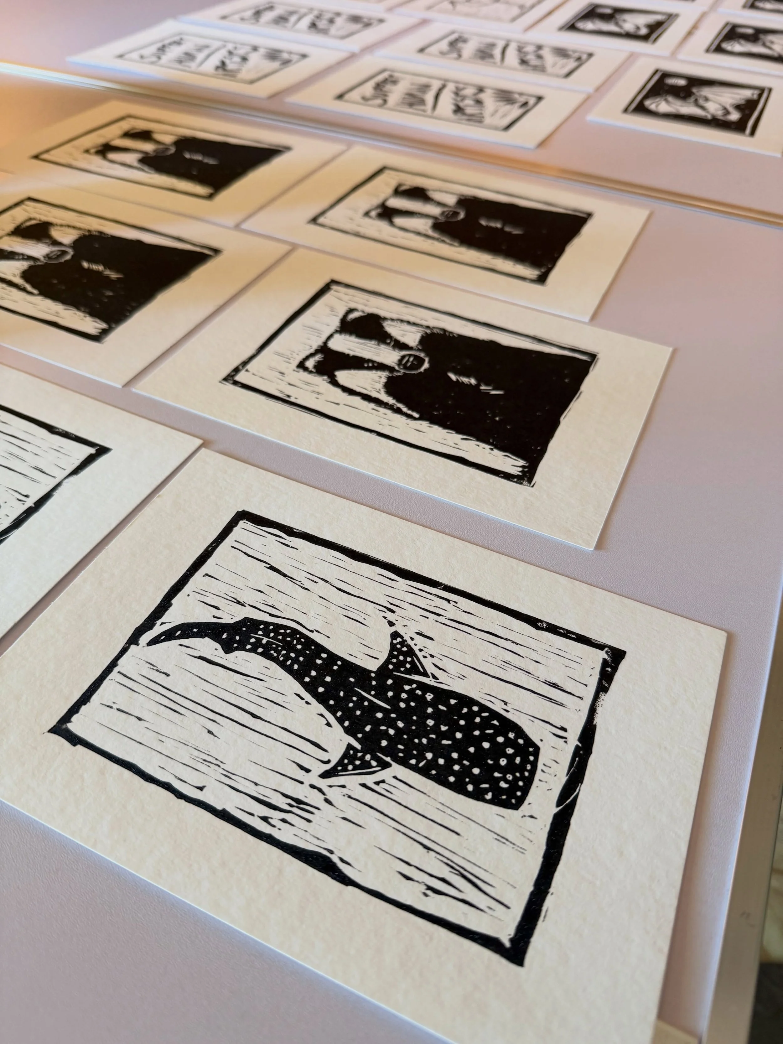 Getting ready for an event next Saturday by making loads of new lino prints with my new #lulapress  It&rsquo;s awesome, made it so much easier. Thank you to my amazing wife. She helped me so much today. Couldn&rsquo;t do any of this without her. If y