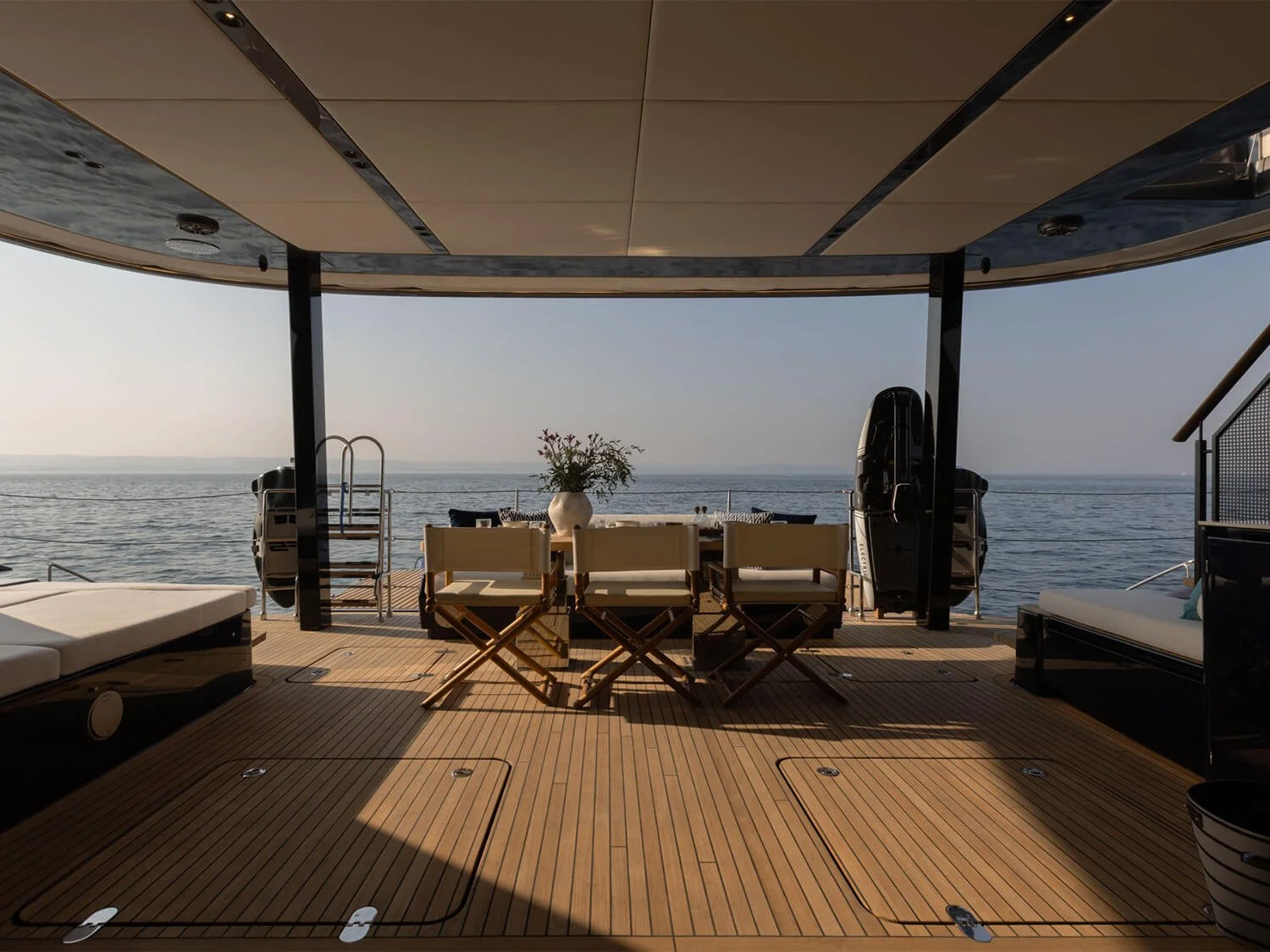 ahava-yacht-interior-main-deck-aft-terrace.jpg