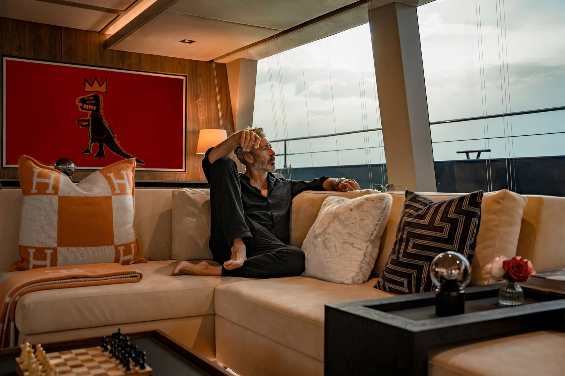 ahava-yacht-interior-seating-area-relaxe-2.jpg