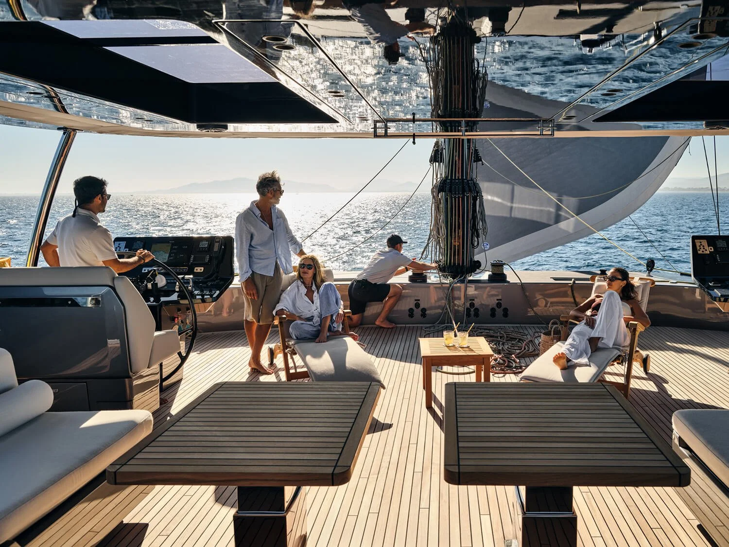 ahava-yacht-interior-flybridge-sunbath.jpg
