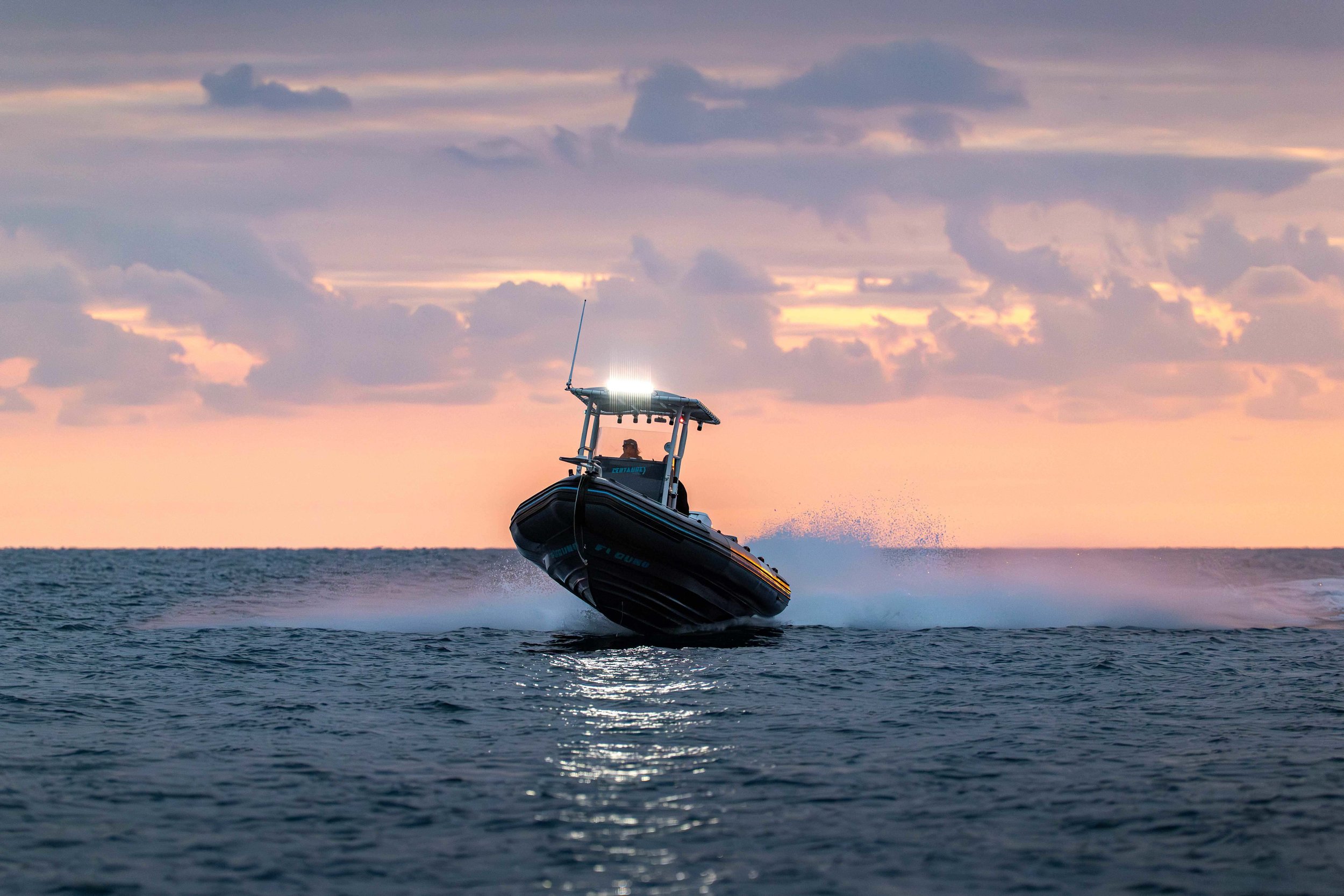 motor boats-19.jpg