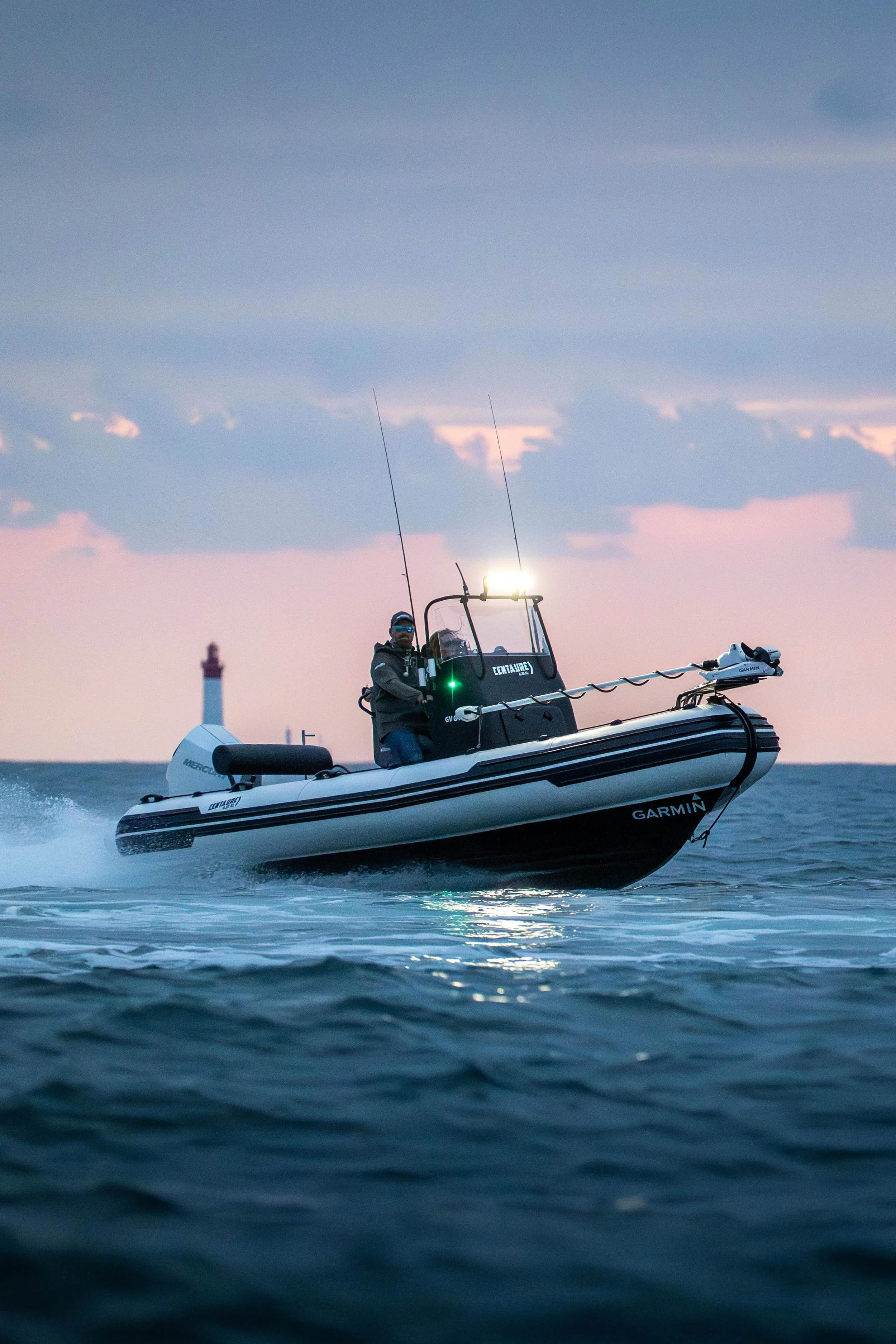 motor boats-33.jpg